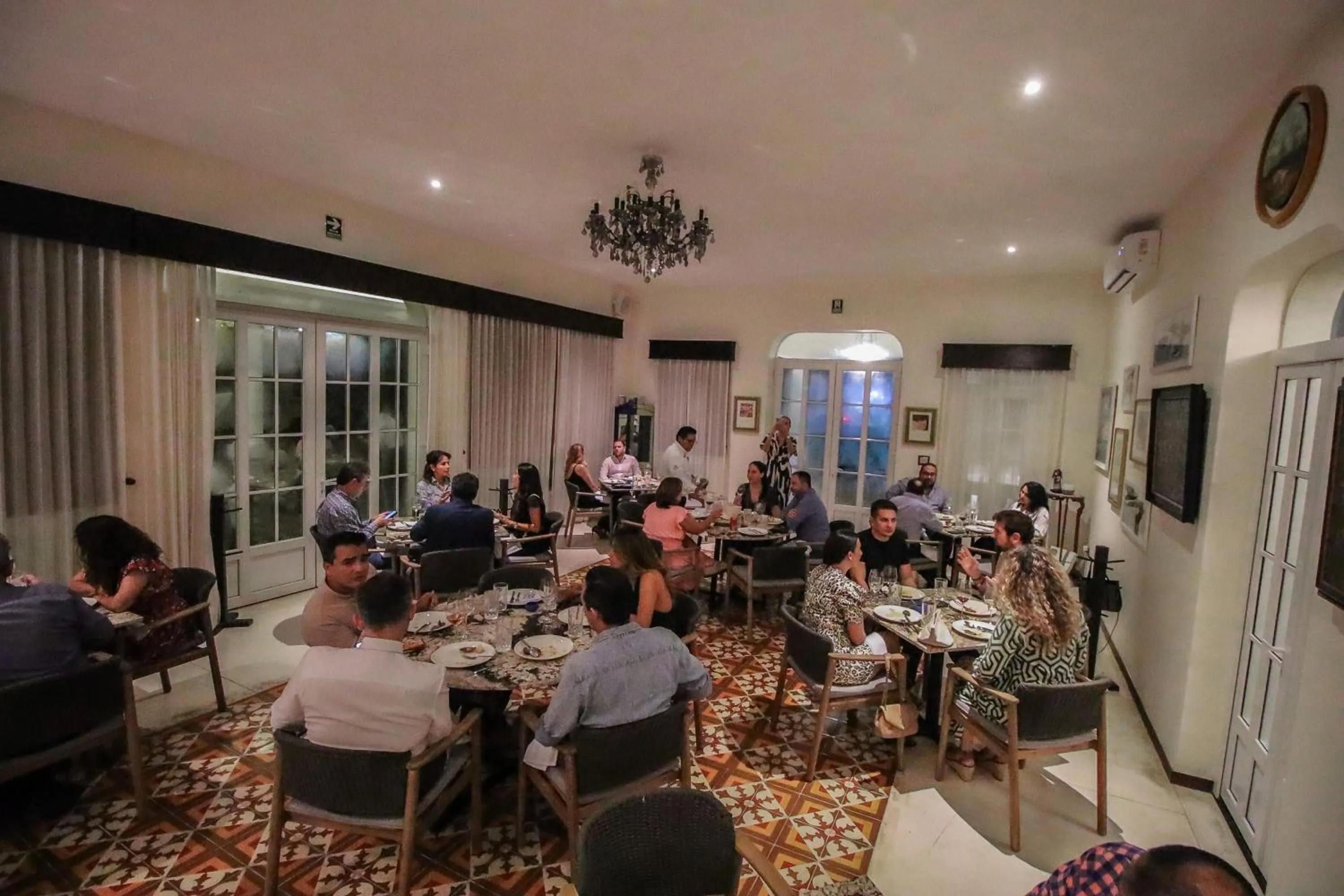 Restaurant/places to eat in Delfina Boutique Hotel