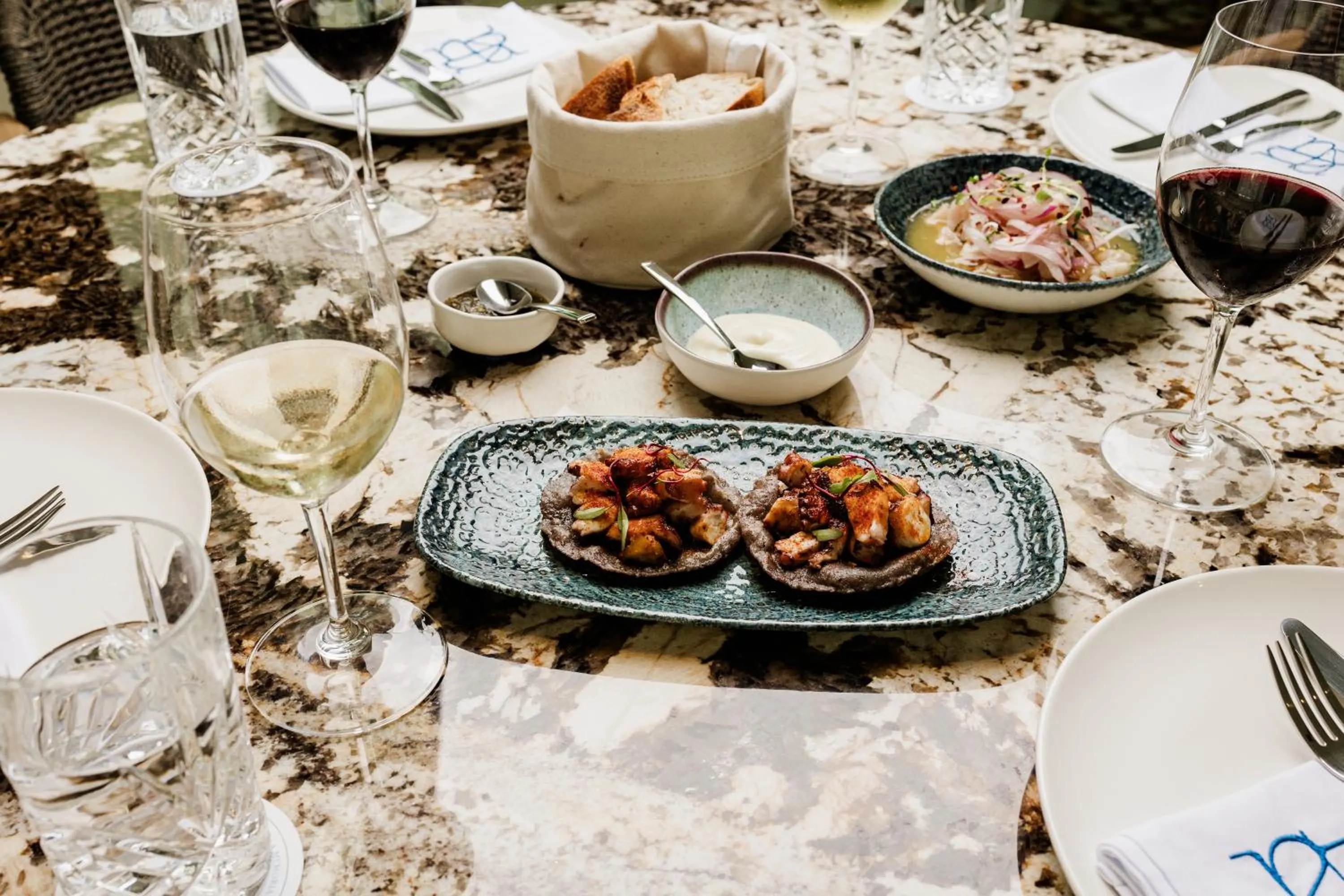 Restaurant/places to eat in Delfina Boutique Hotel