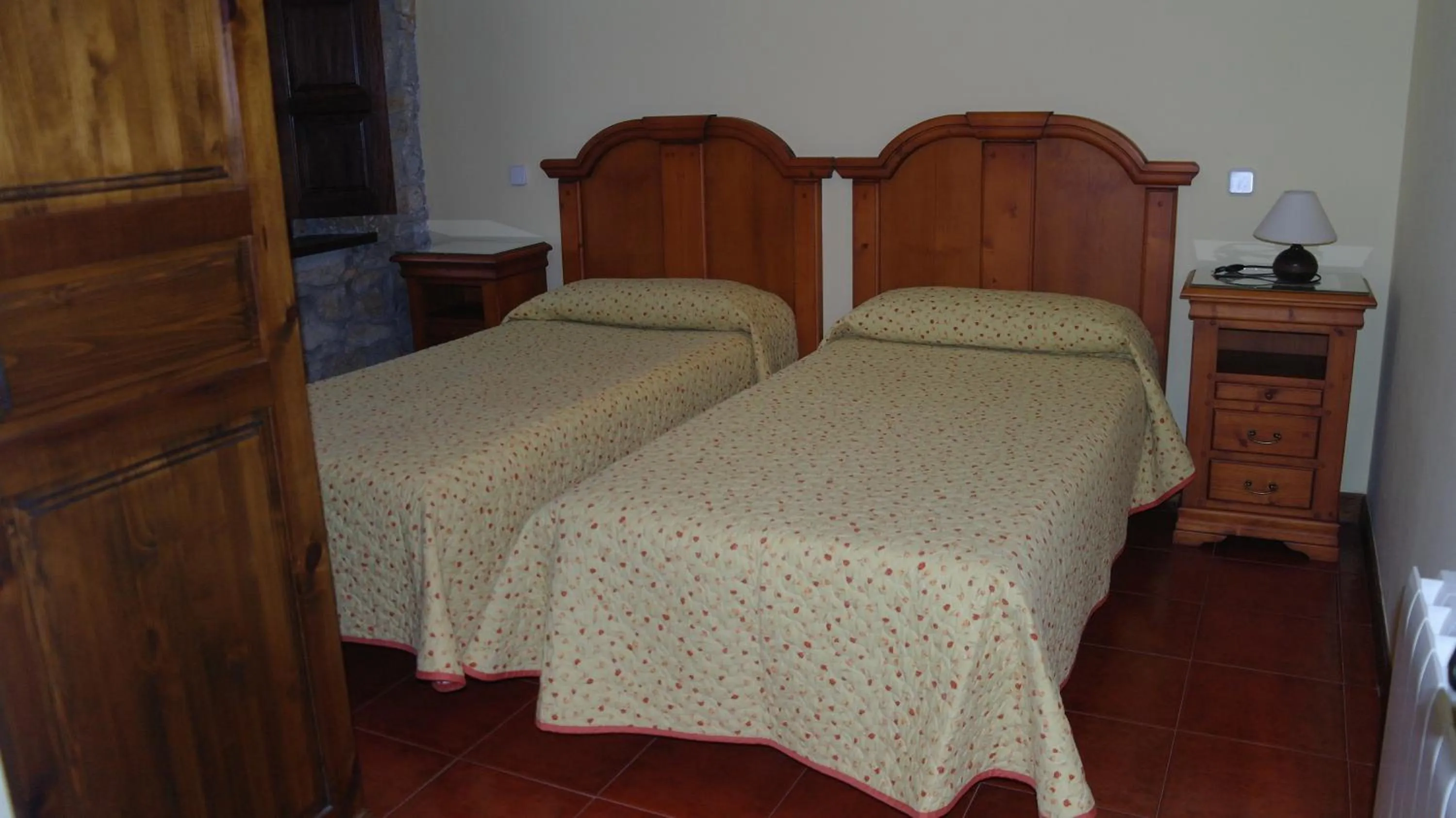 Decorative detail, Bed in El Pedroso