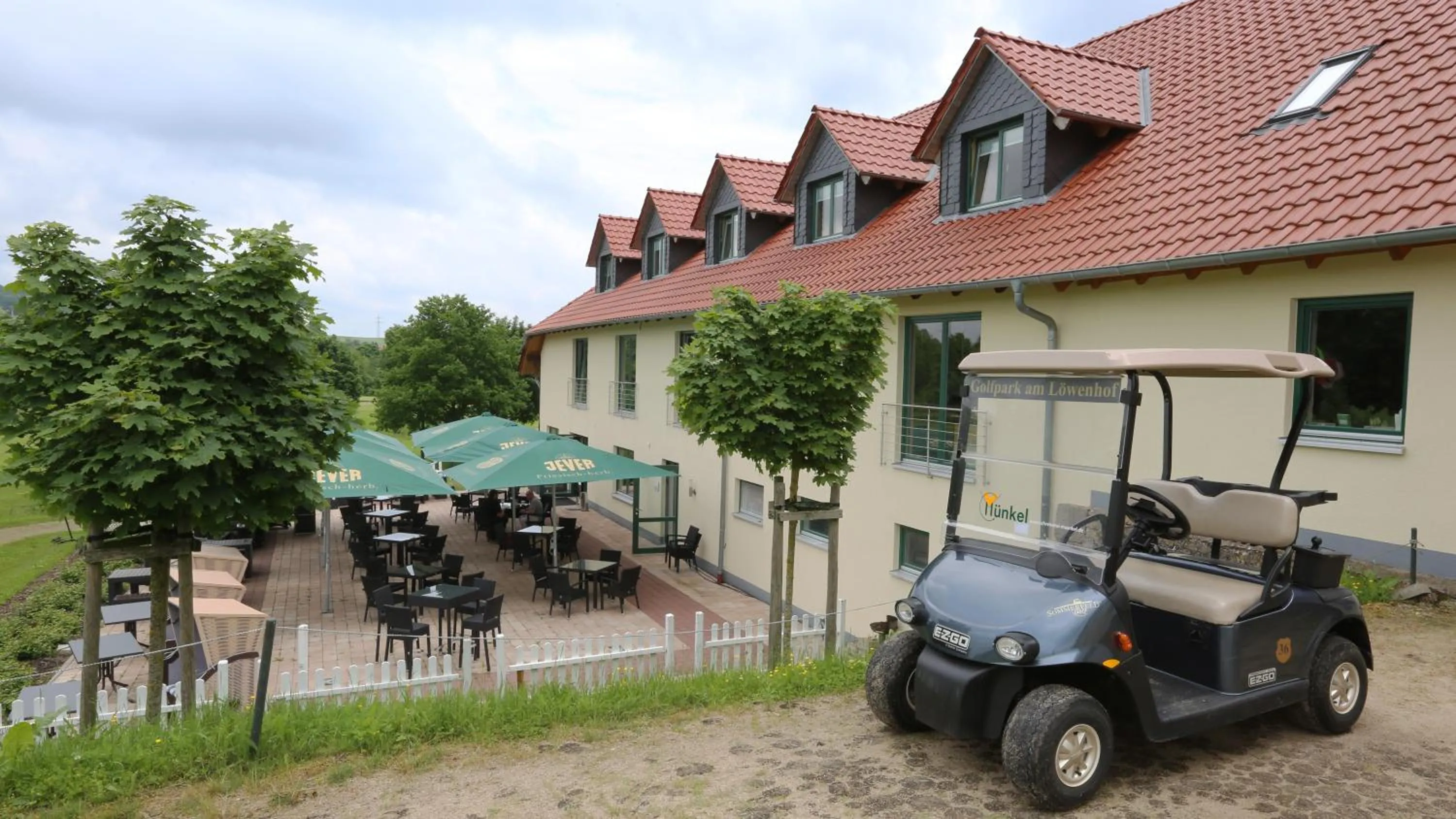Property building in Apartments Golfpark Schlossgut Sickendorf