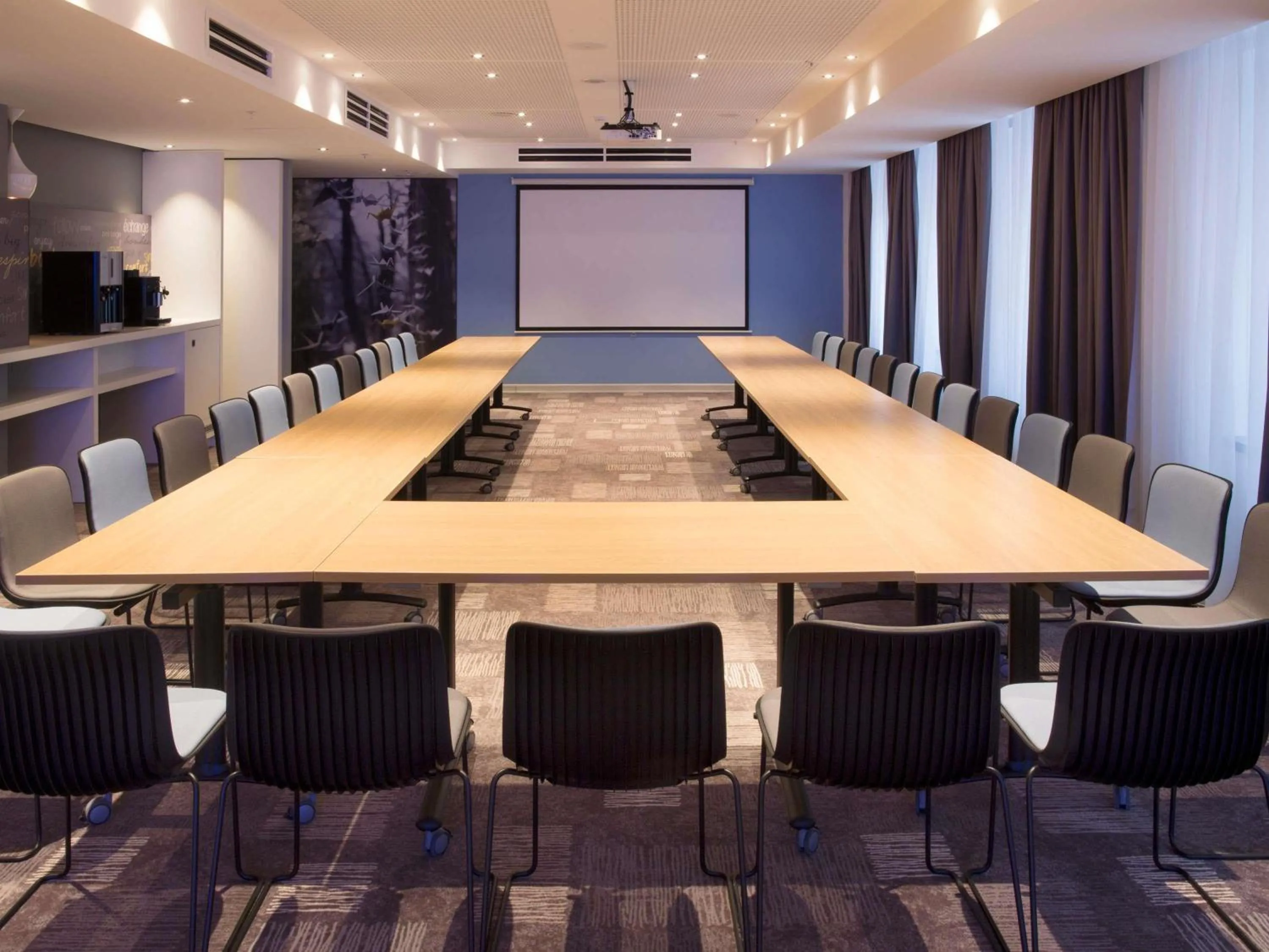 Meeting/conference room in ibis Yerevan Center