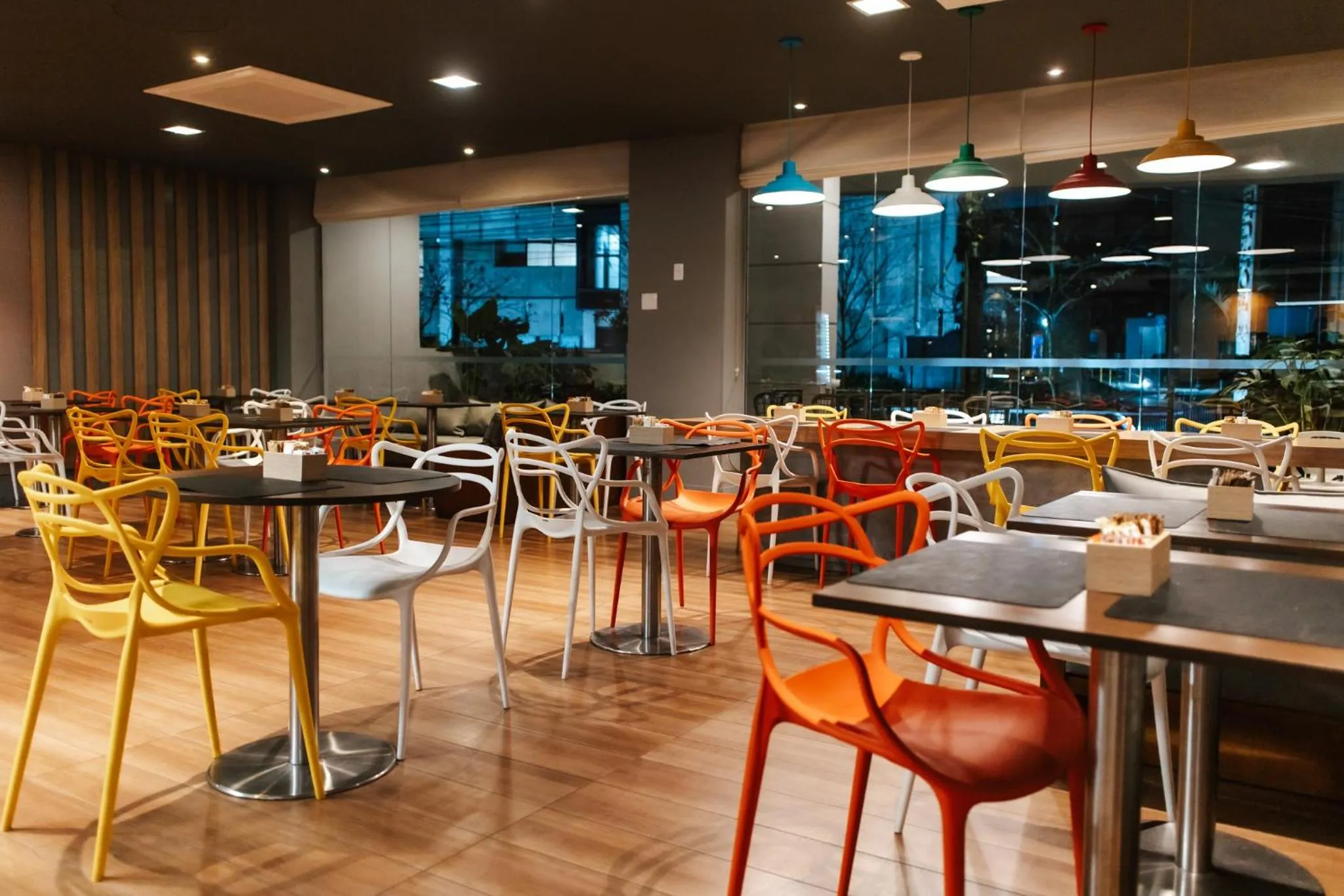 Restaurant/places to eat in Aera São José Floripa