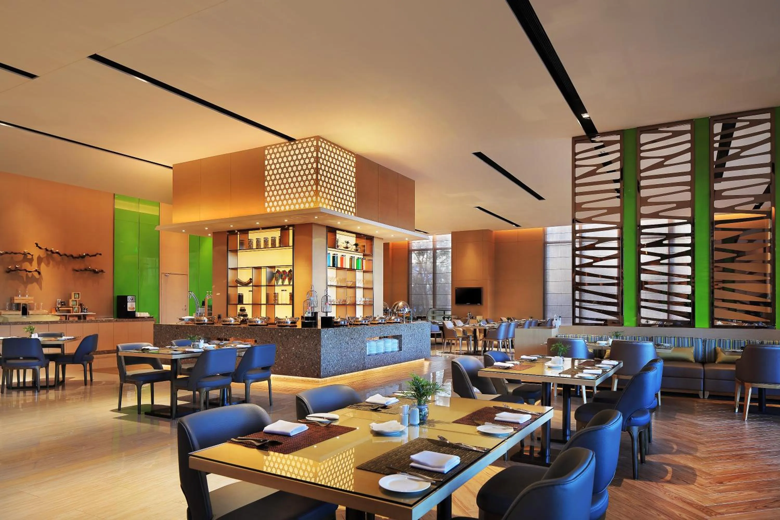 Restaurant/places to eat in Mercure Nanchang Sunac