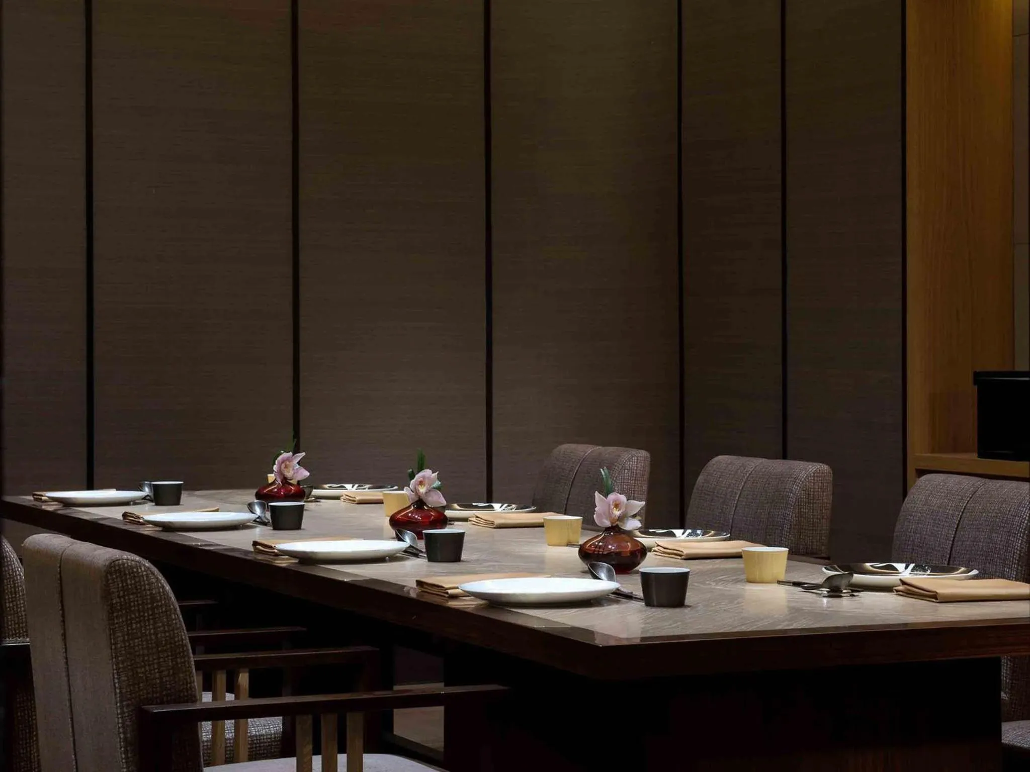 Restaurant/places to eat in Sofitel Shanghai Hongqiao