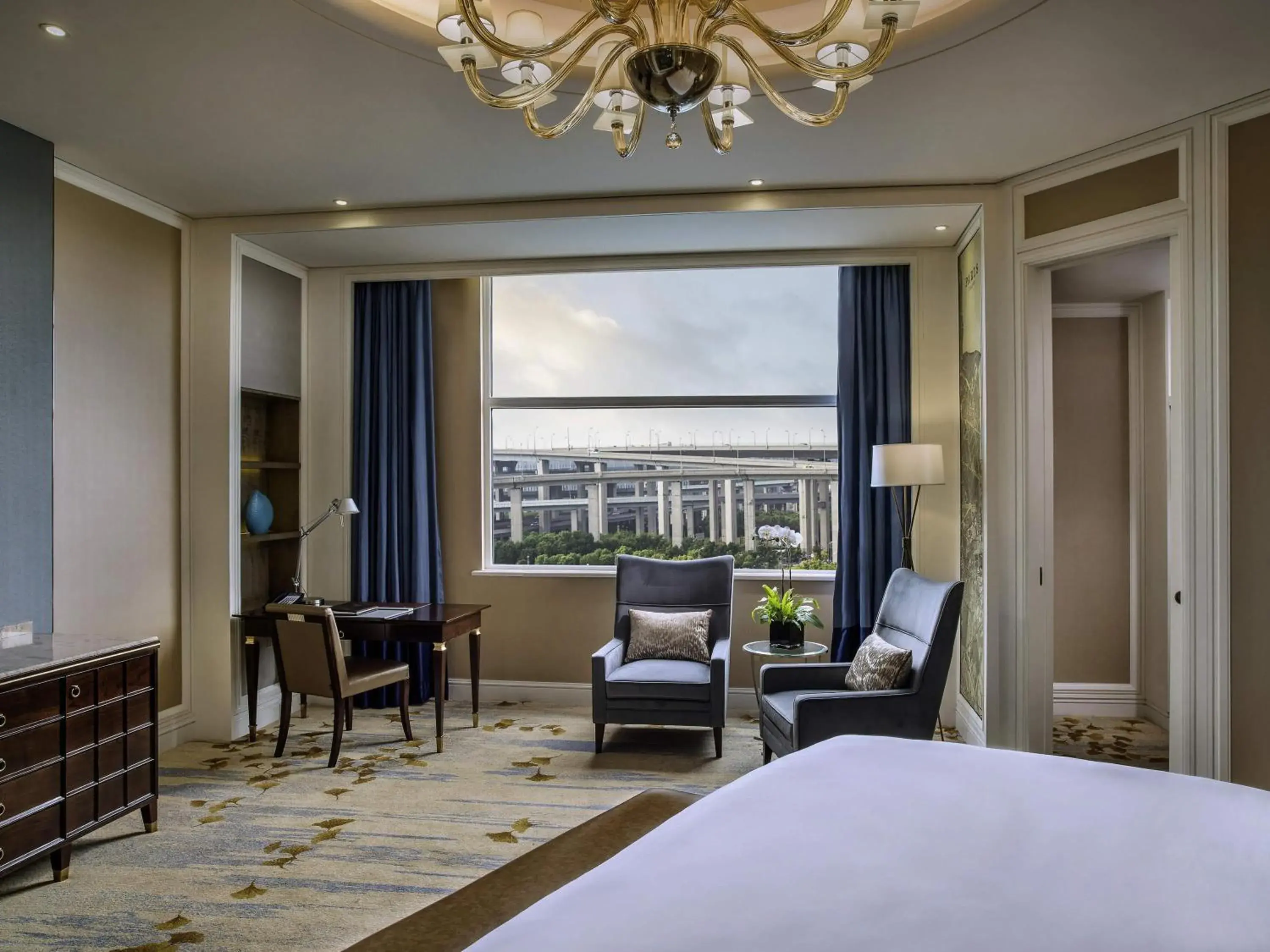 Junior King Suite - single occupancy in Sofitel Shanghai Hongqiao Junior King Suite - single occupancy in Sofitel Shanghai Hongqiao