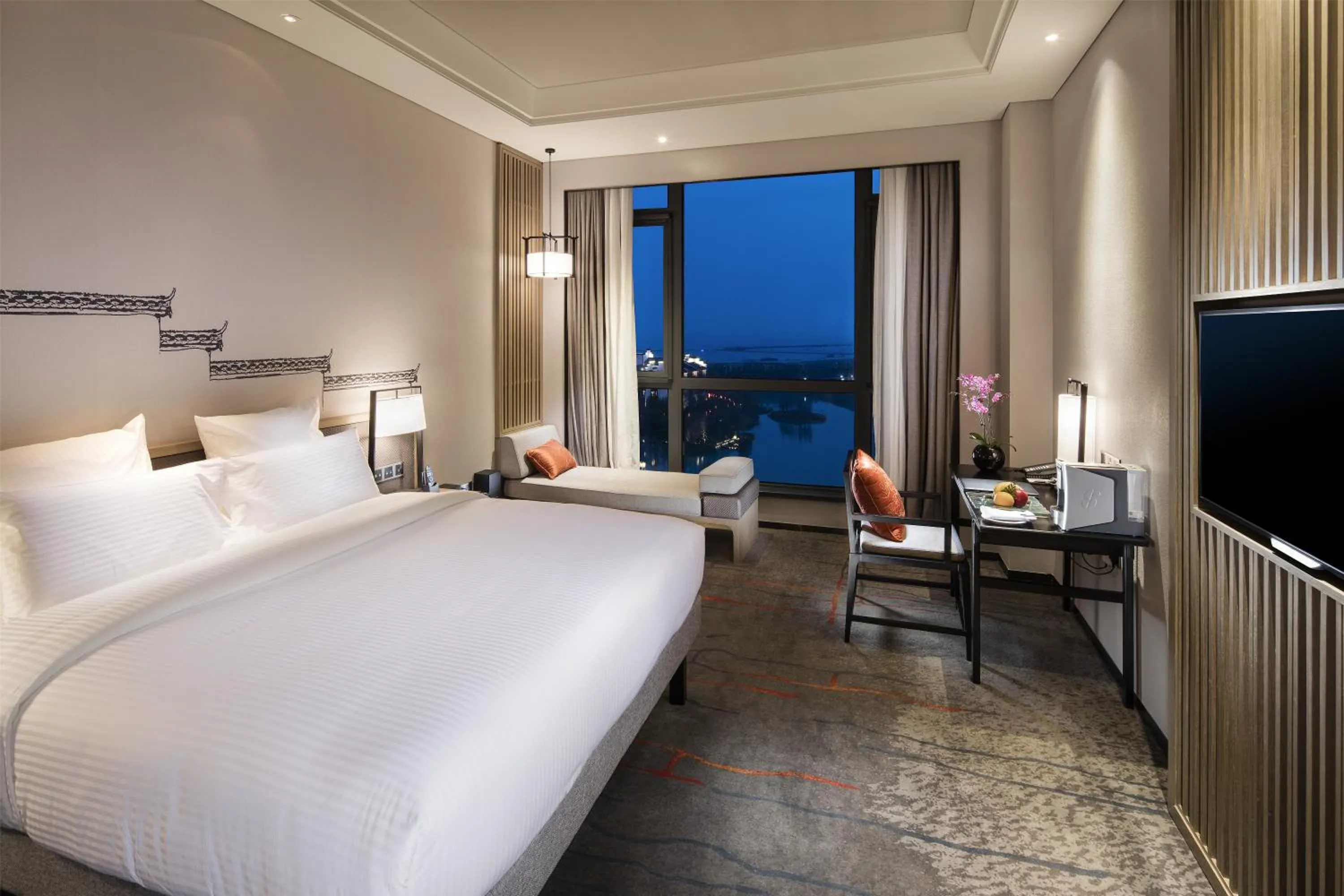 Bed in Pullman Hefei Sunac