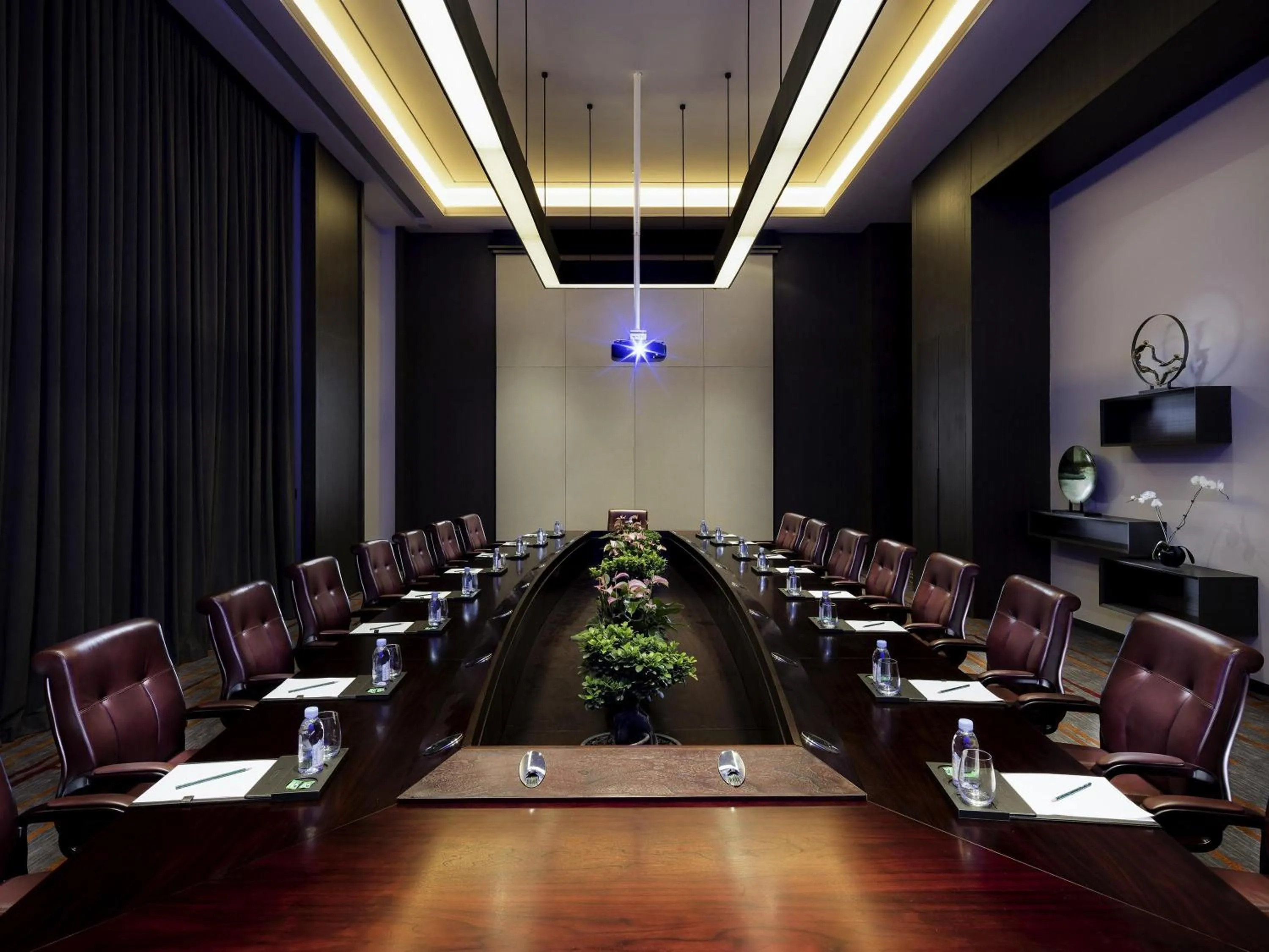 Meeting/conference room in Pullman Hefei Sunac