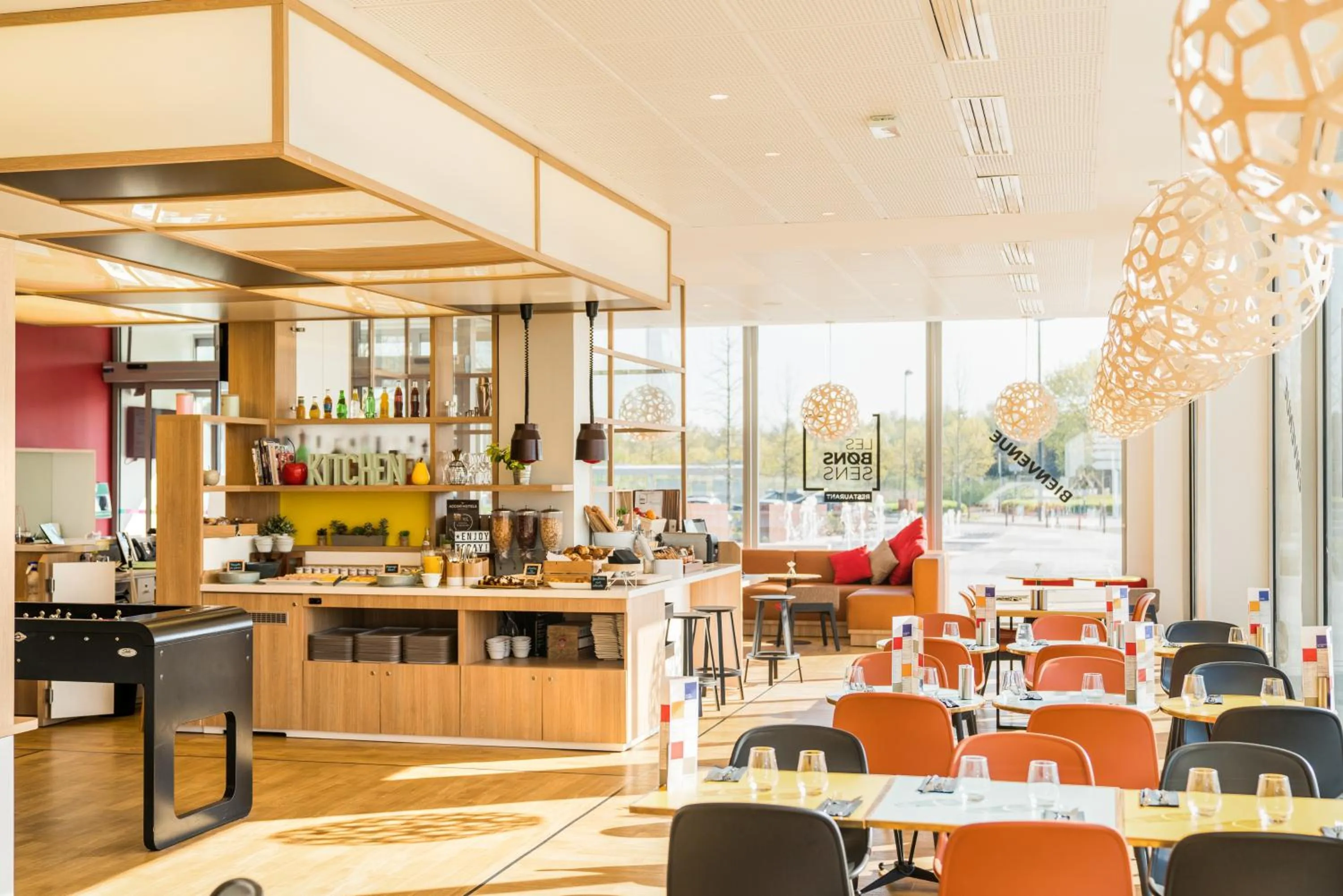 Restaurant/places to eat in ibis Styles Versailles Guyancourt