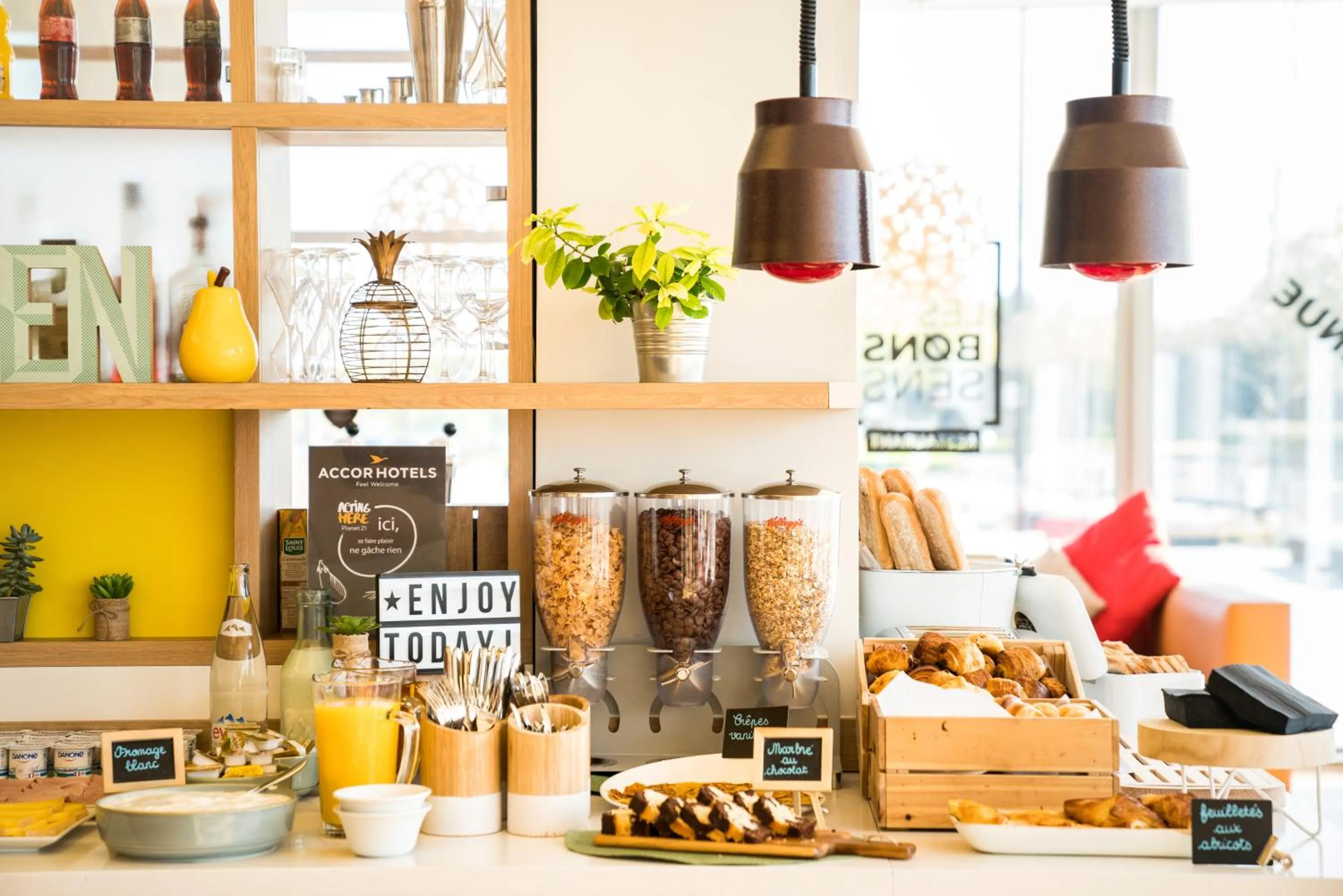 Buffet breakfast in ibis Styles Versailles Guyancourt