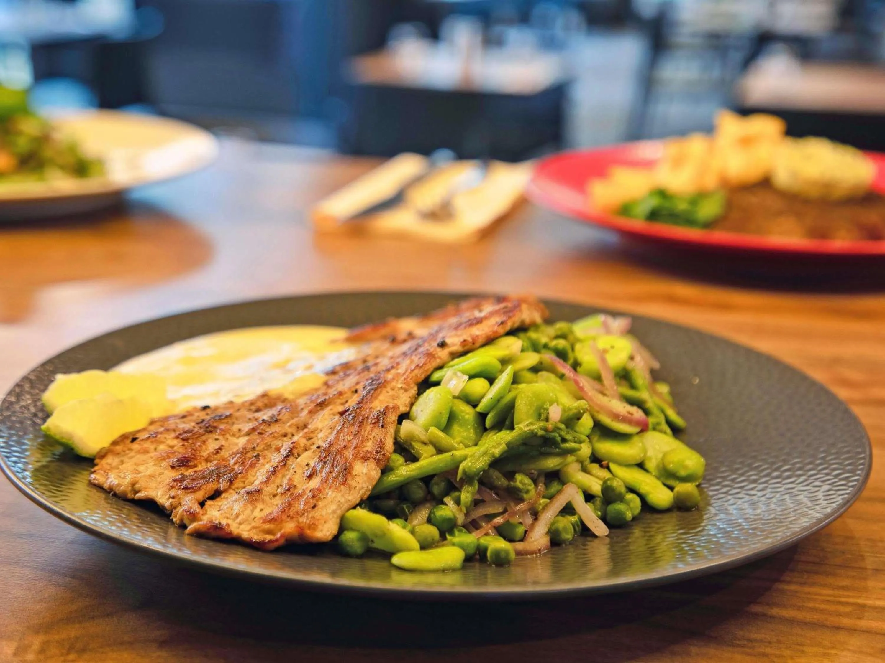 Restaurant/places to eat in ibis Styles Paris Charles de Gaulle Airport