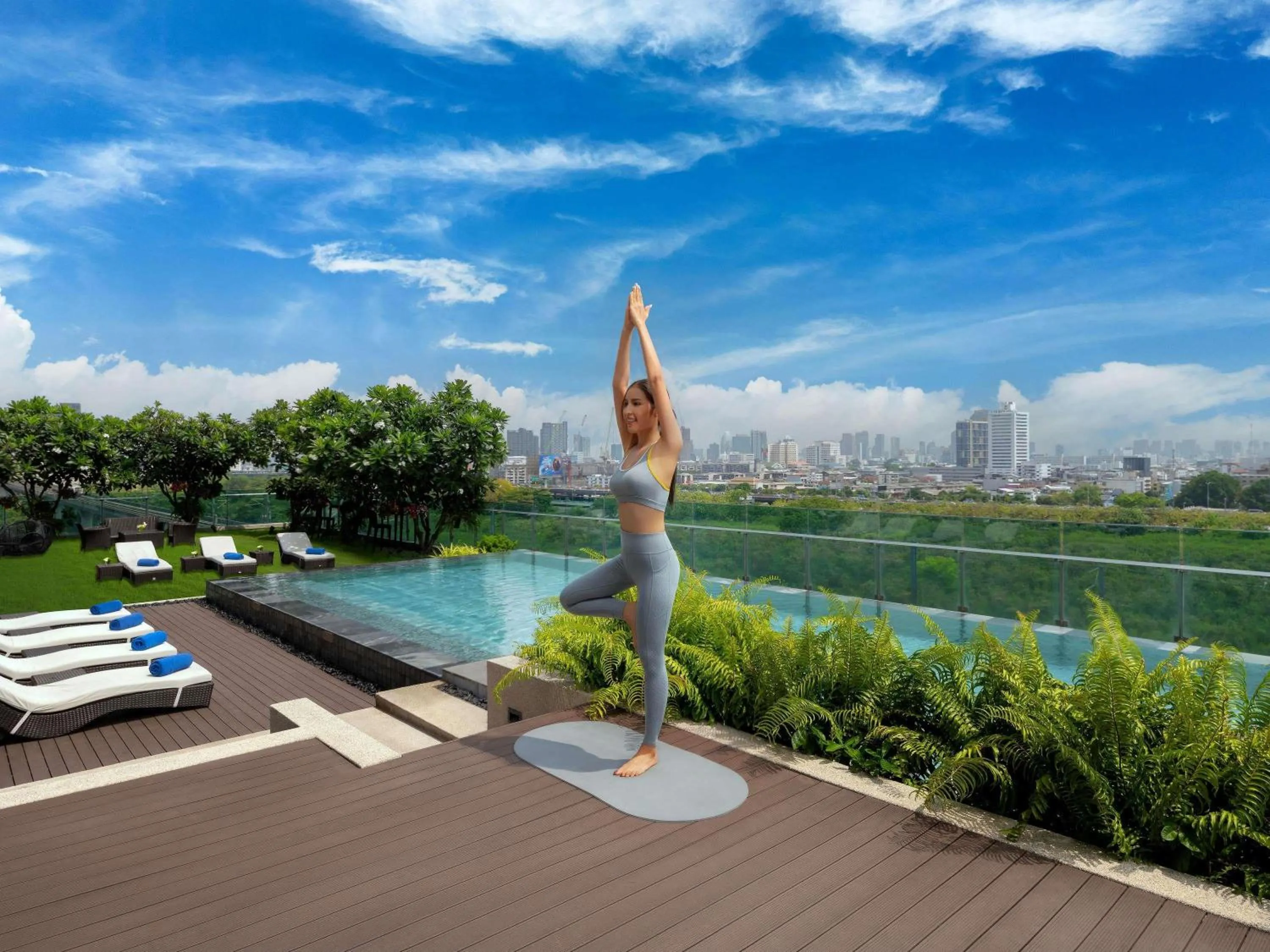 Property building in Mercure Bangkok Makkasan