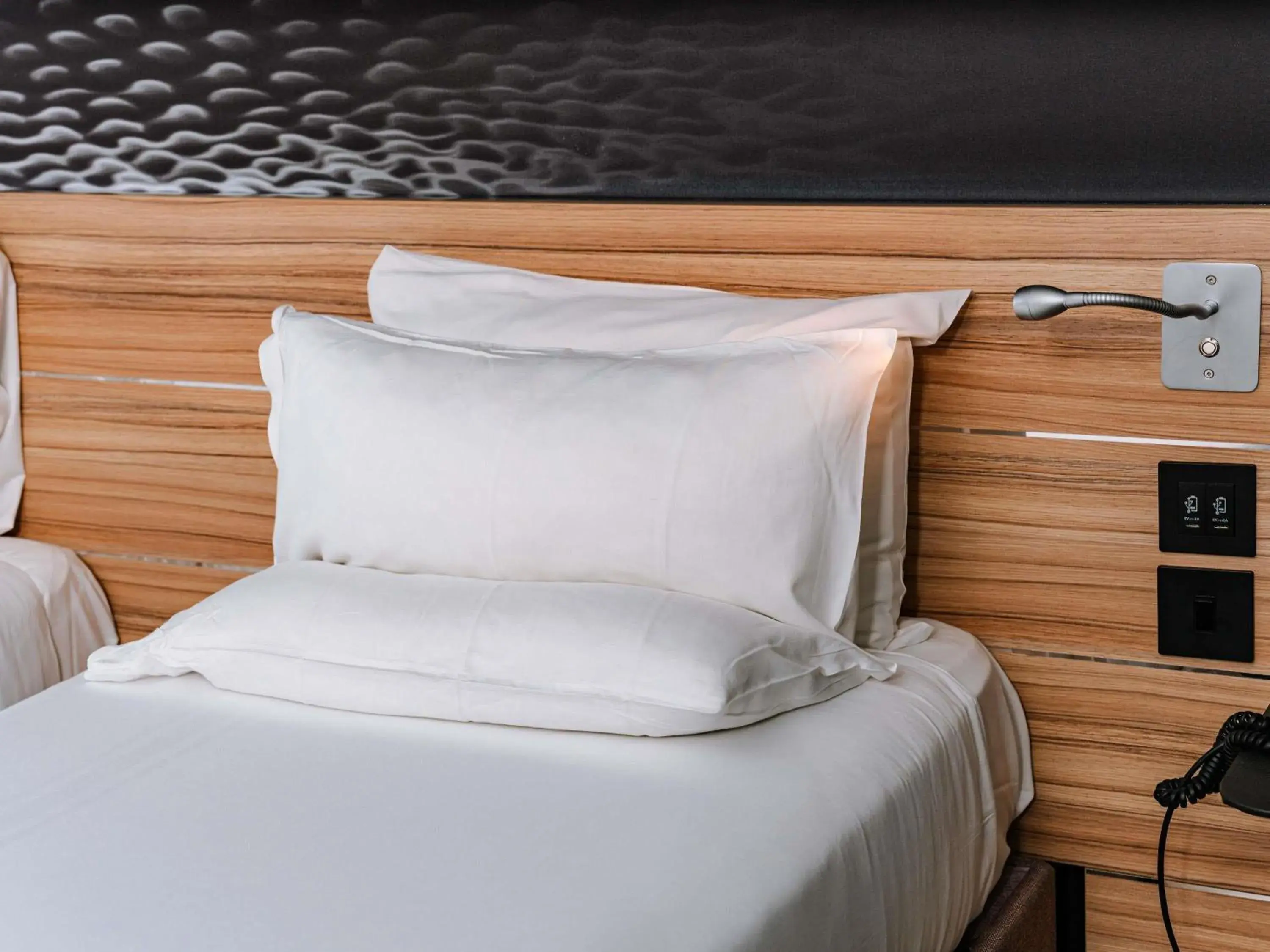 Superior Twin Room in Novotel London Canary Wharf Superior Twin Room in Novotel London Canary Wharf