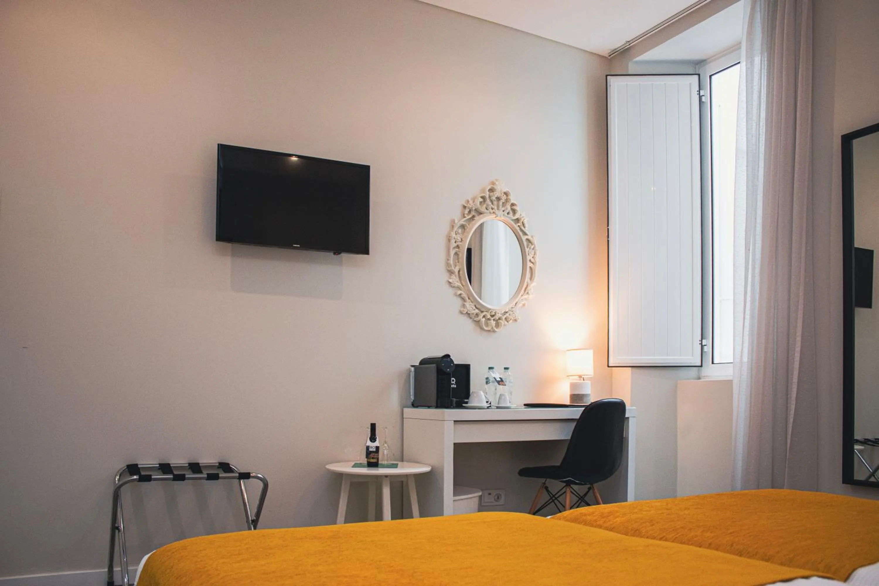 Bedroom, Bed in Rio Art Hotel