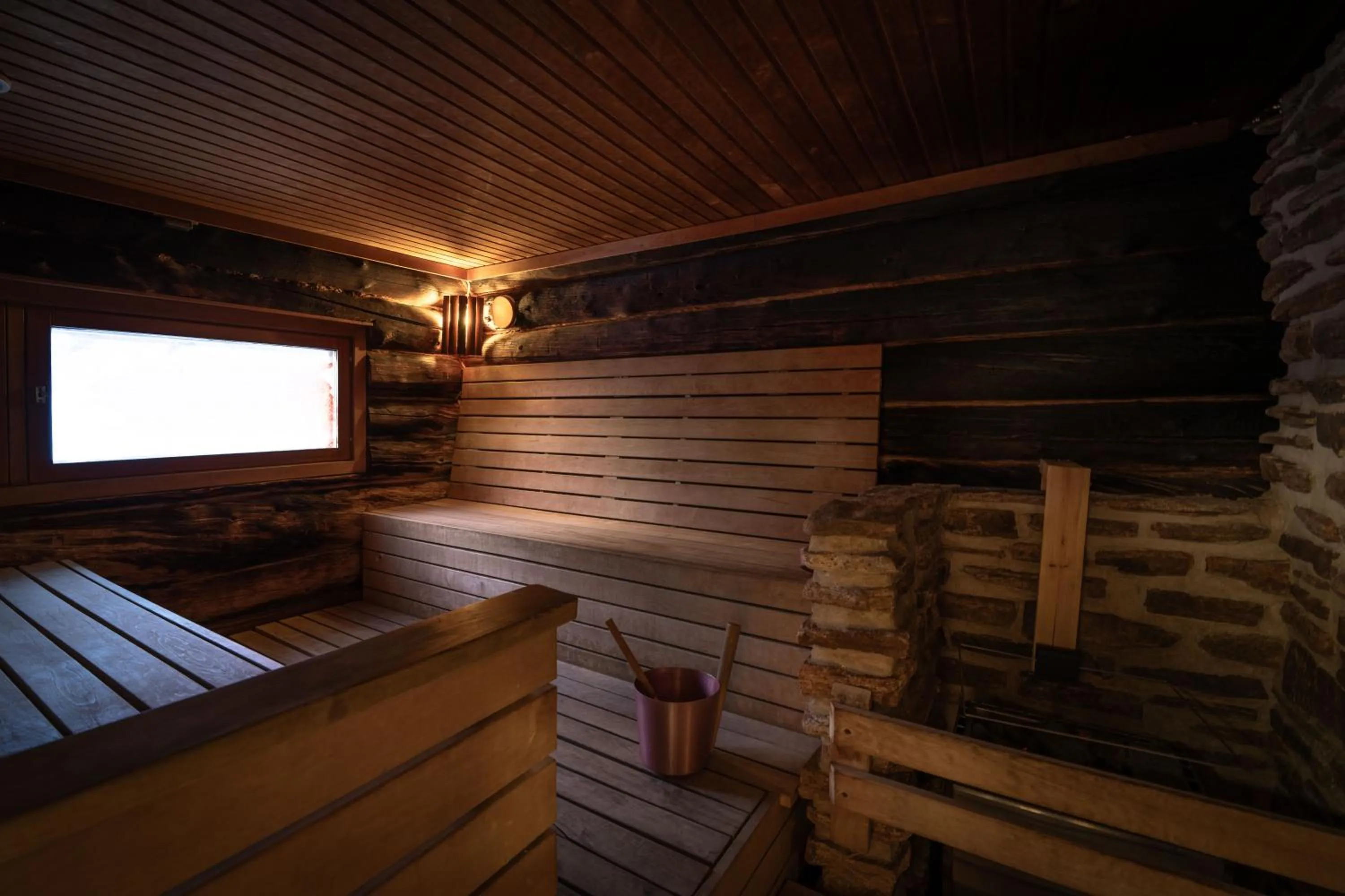 Sauna in Kuukkeli Log Houses Aurora Resort