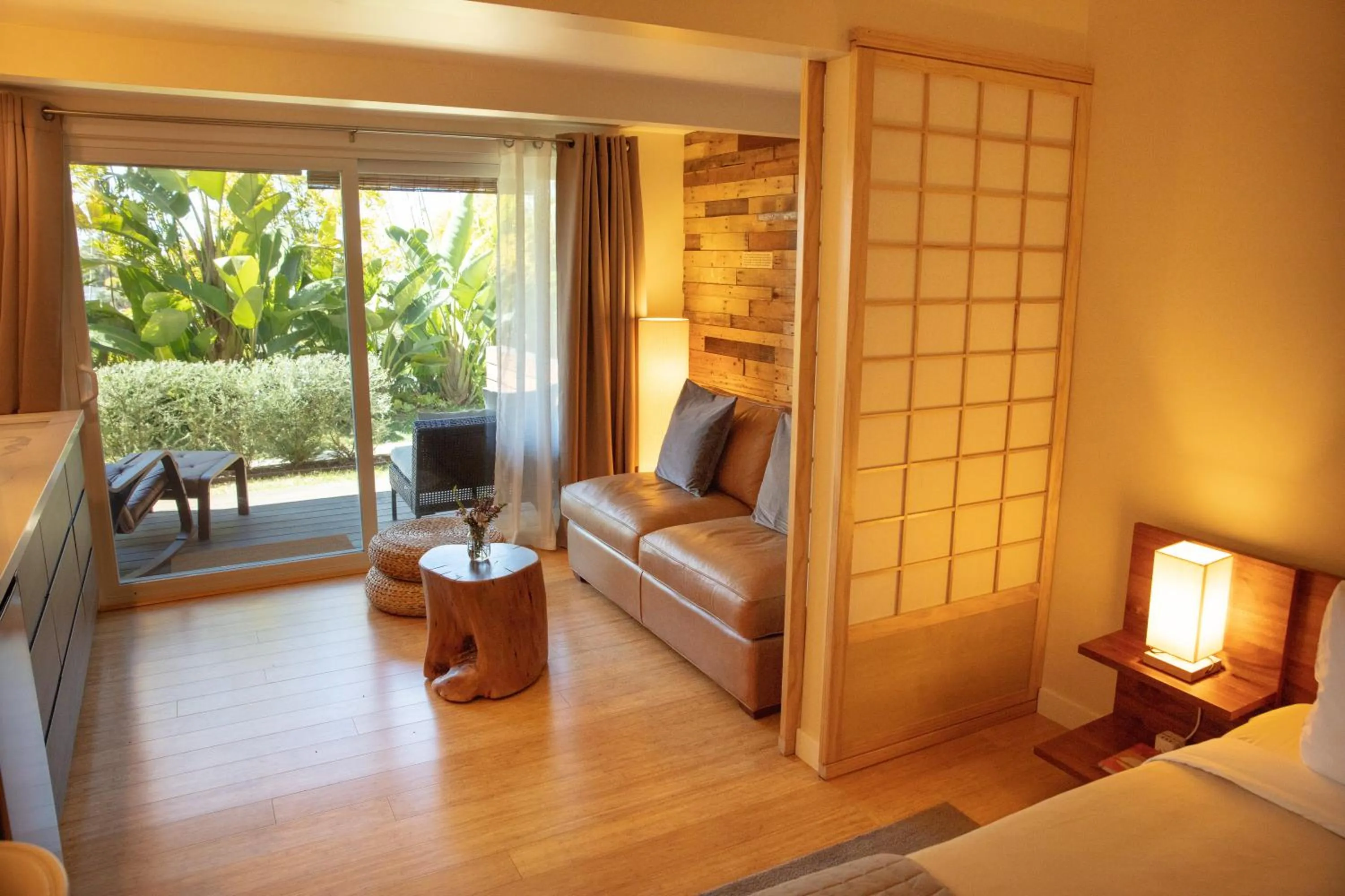 Seating area in Inn at Moonlight Beach