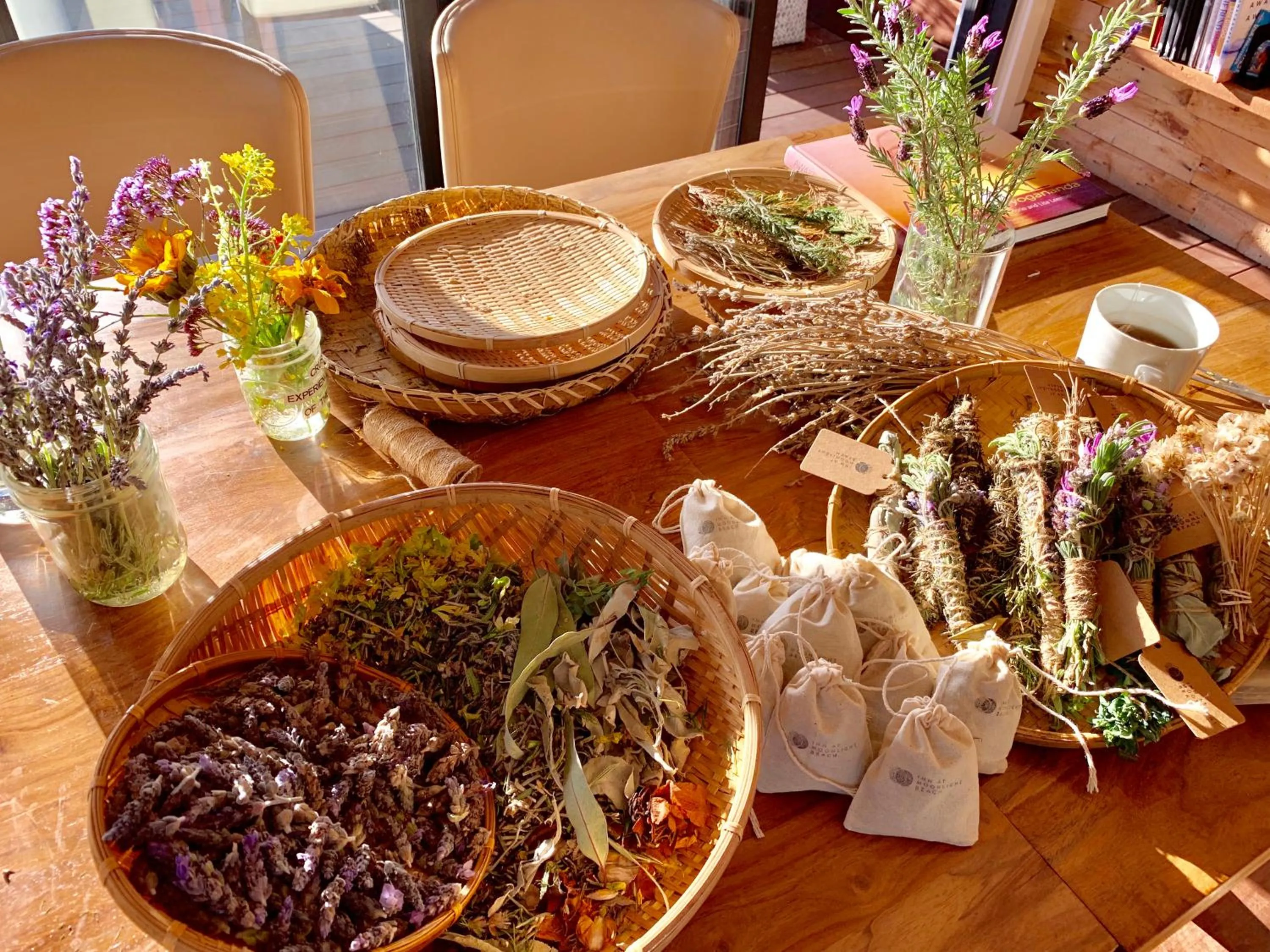Decorative detail in Inn at Moonlight Beach