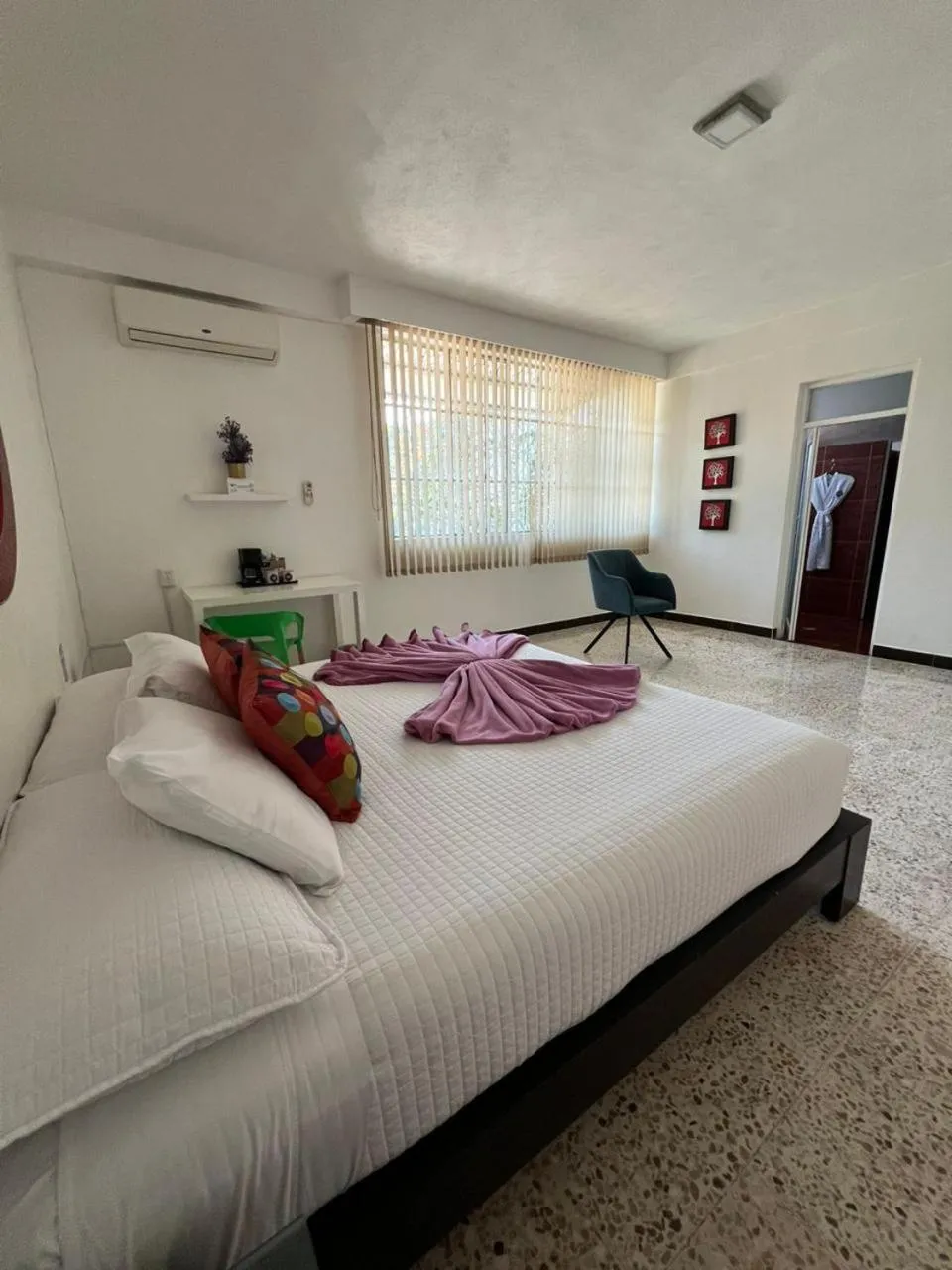 Bed in Rancho Macloy Hotel Spa & Social Events