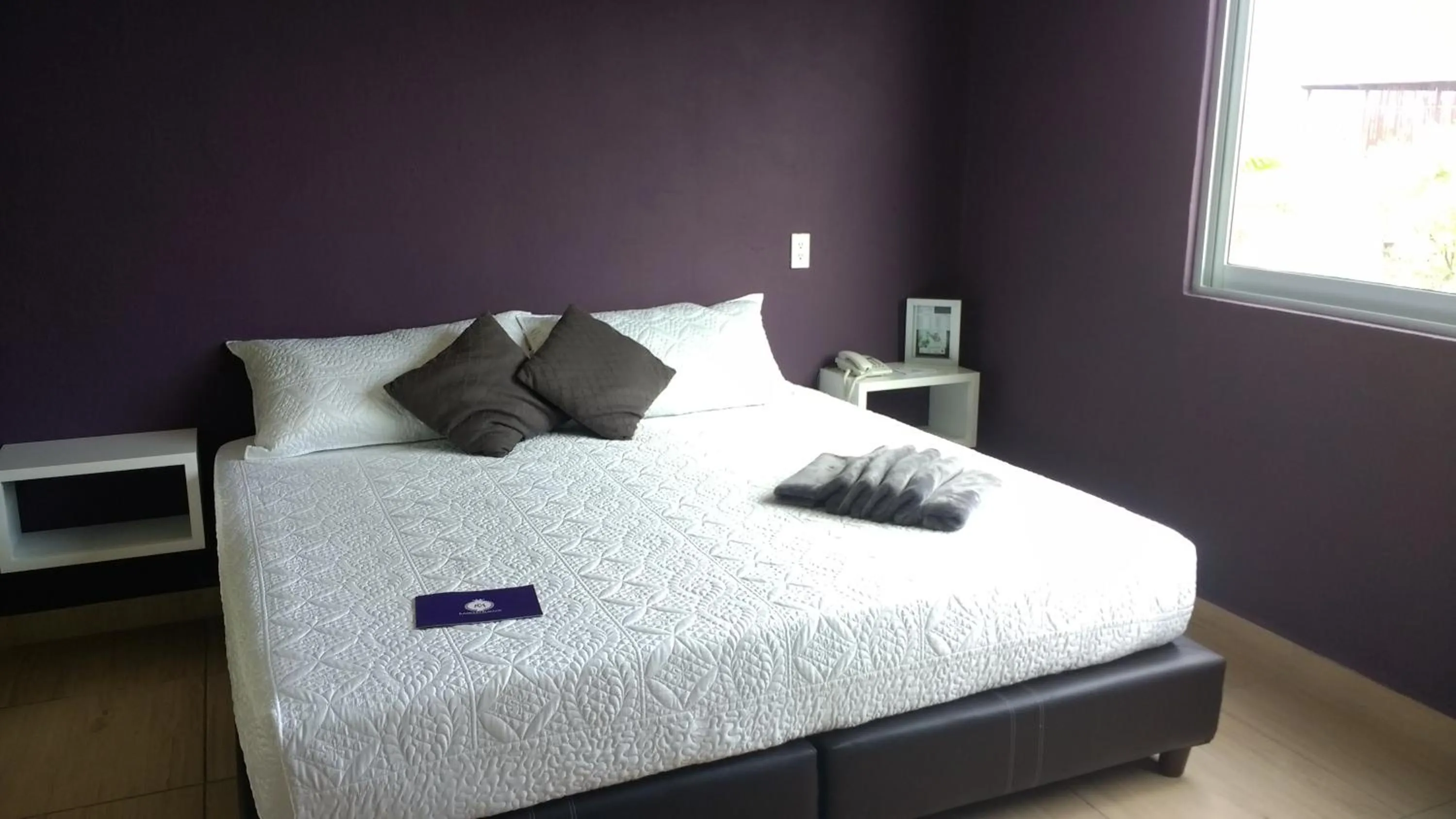 Bedroom, Bed in Rancho Macloy Hotel Spa & Social Events