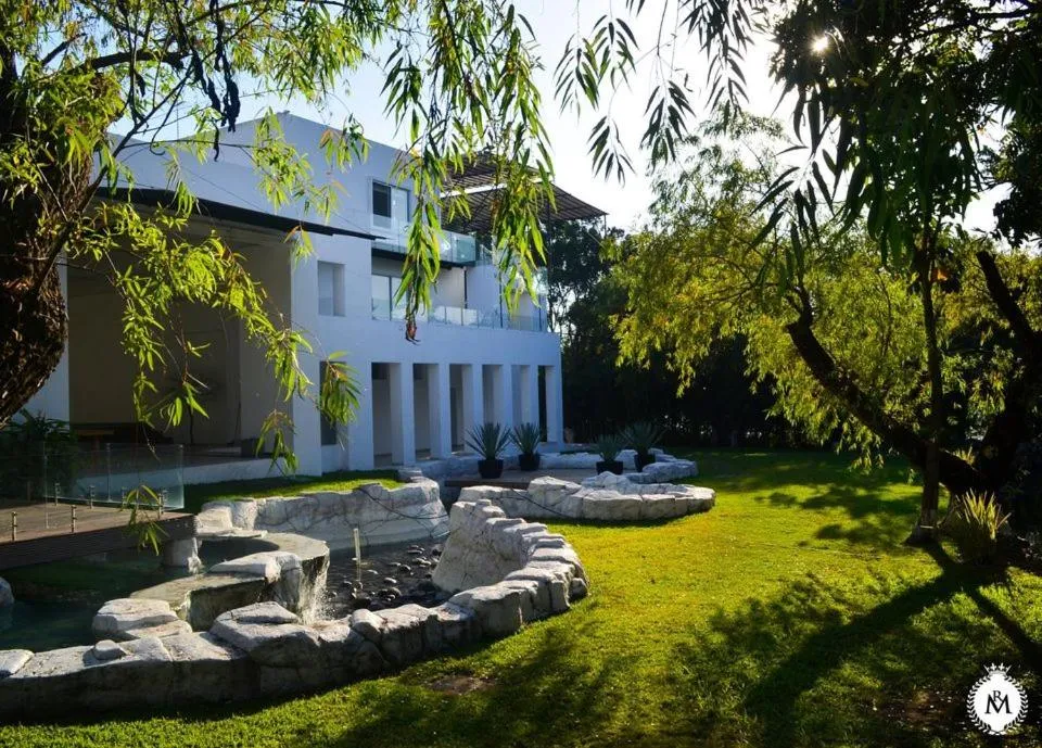 Rancho Macloy Hotel Spa & Social Events