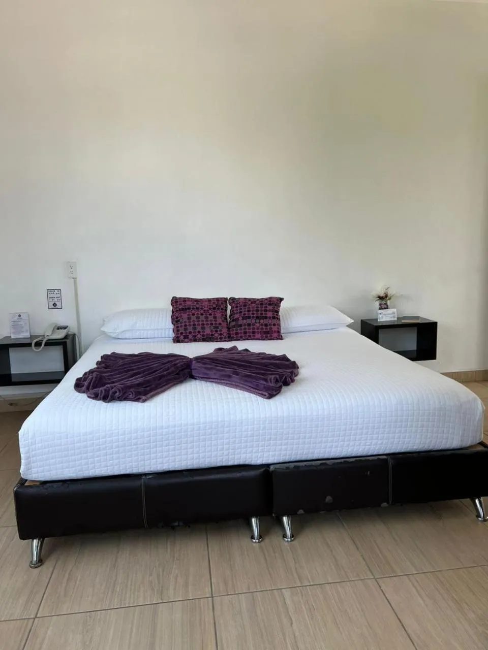 Bed in Rancho Macloy Hotel Spa & Social Events