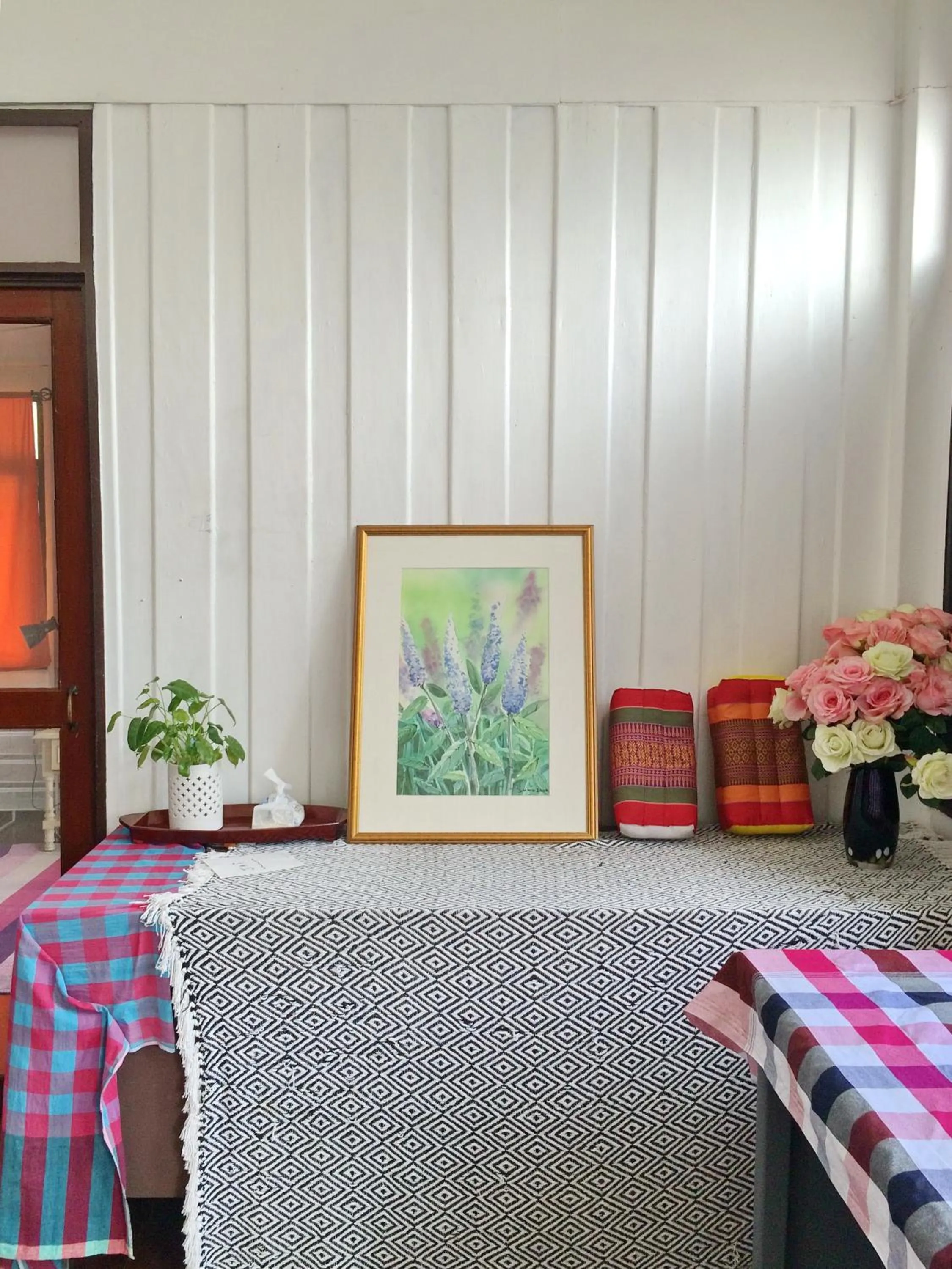 Decorative detail, Bed in Many Trees