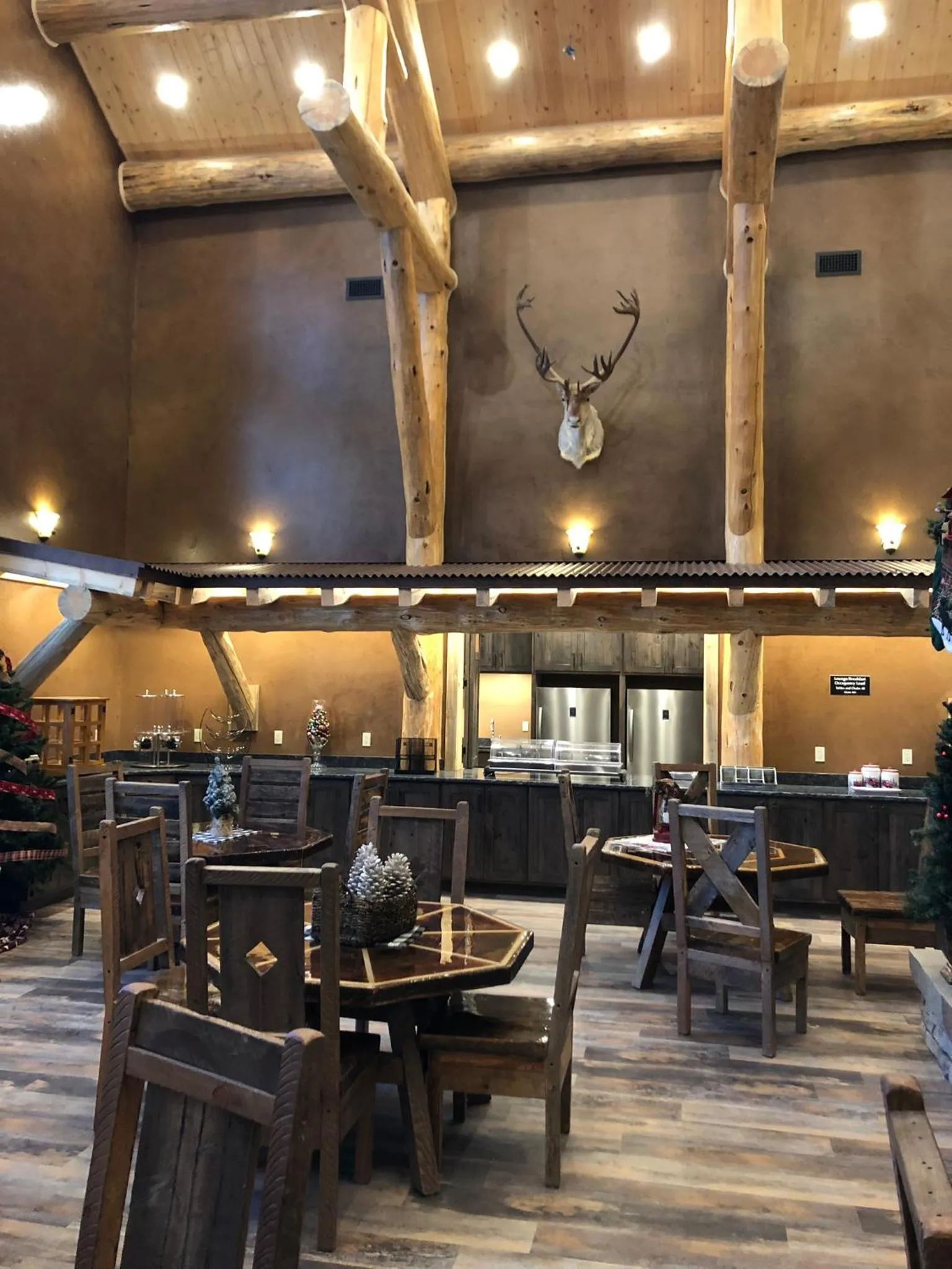 Continental breakfast in Kodiak Mountain Resort