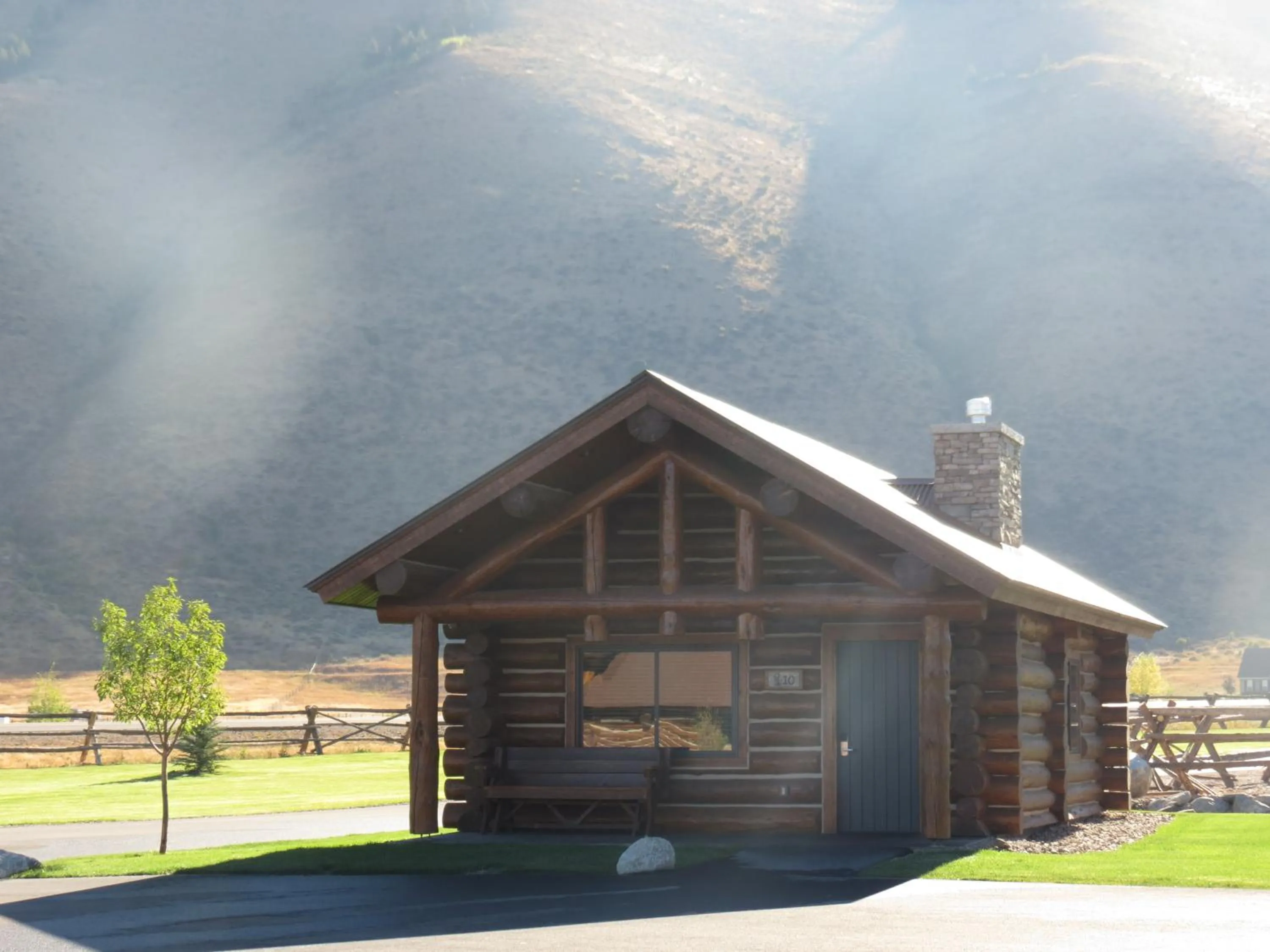 Facade/entrance in Kodiak Mountain Resort