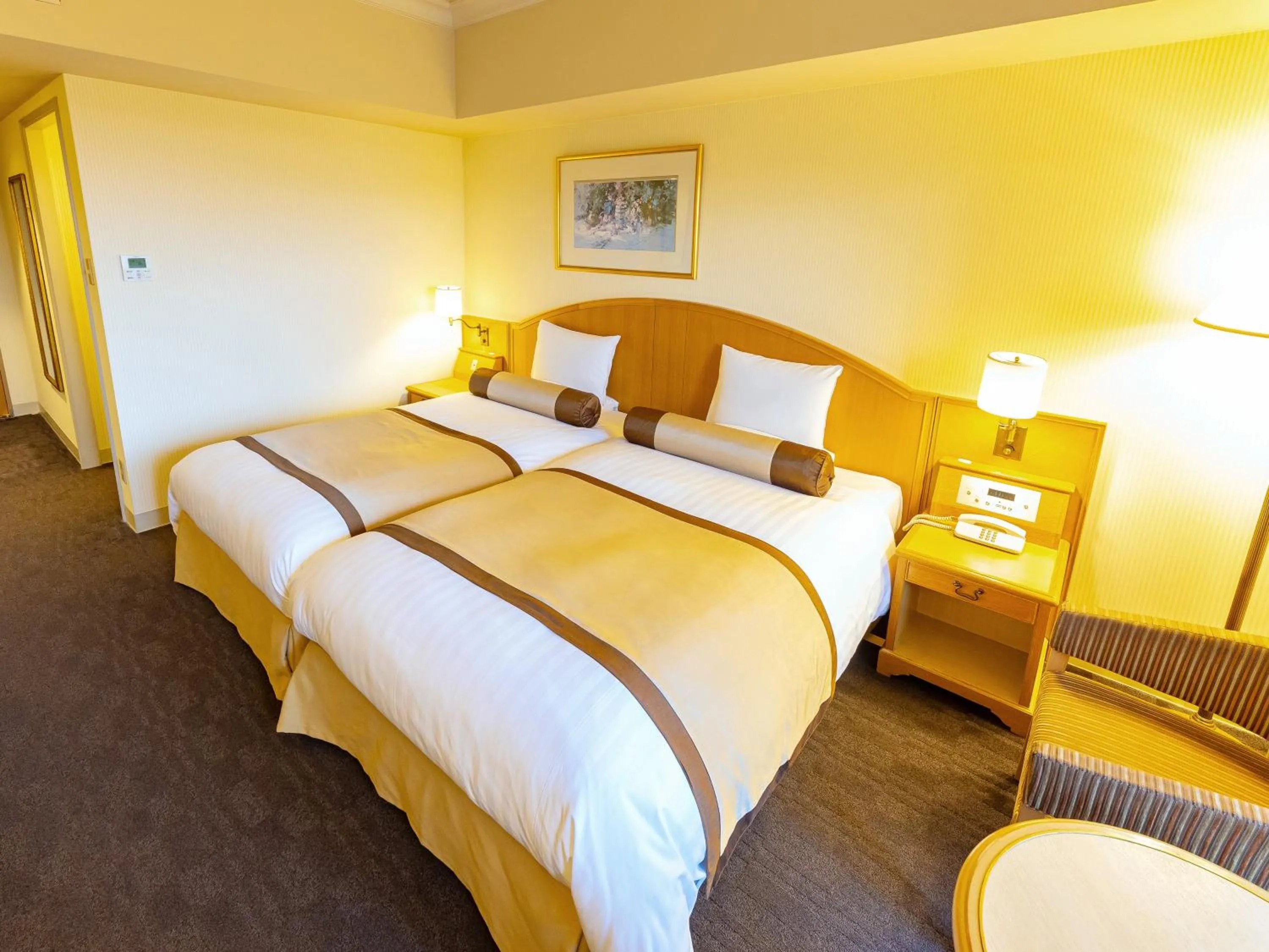 Photo of the whole room, Bed in Hotel Okura JR Huis Ten Bosch