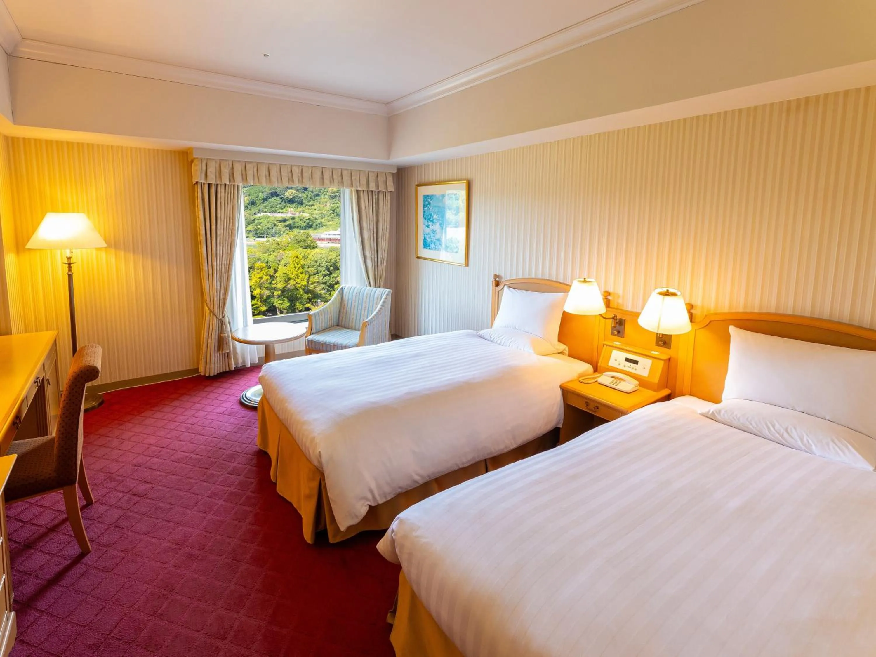 Bedroom, Bed in Hotel Okura JR Huis Ten Bosch