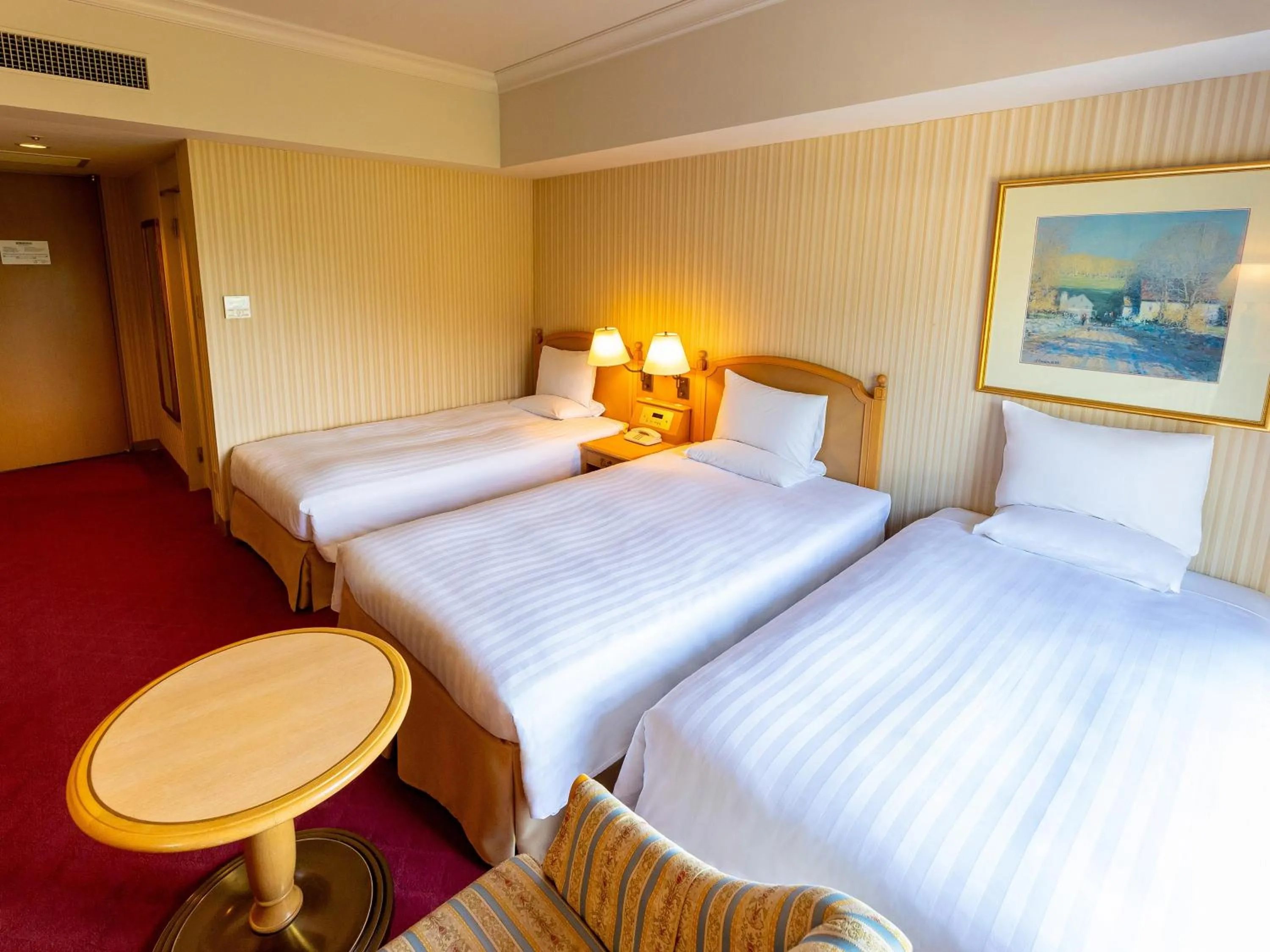 Photo of the whole room, Bed in Hotel Okura JR Huis Ten Bosch