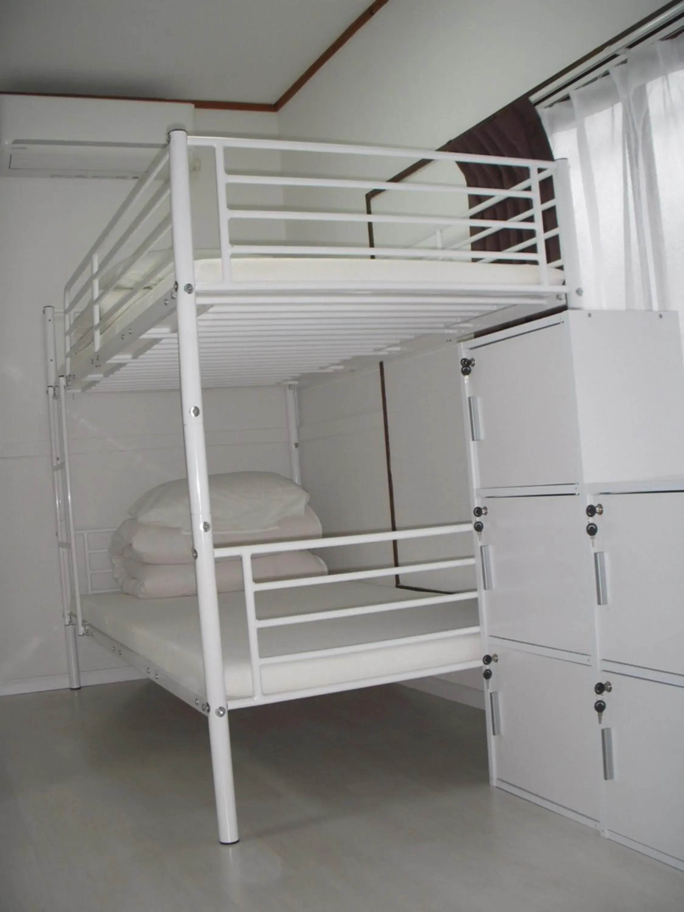 Bed in 4-Bed Female Dormitory Room in Keys House Bed in 4-Bed Female Dormitory Room in Keys House