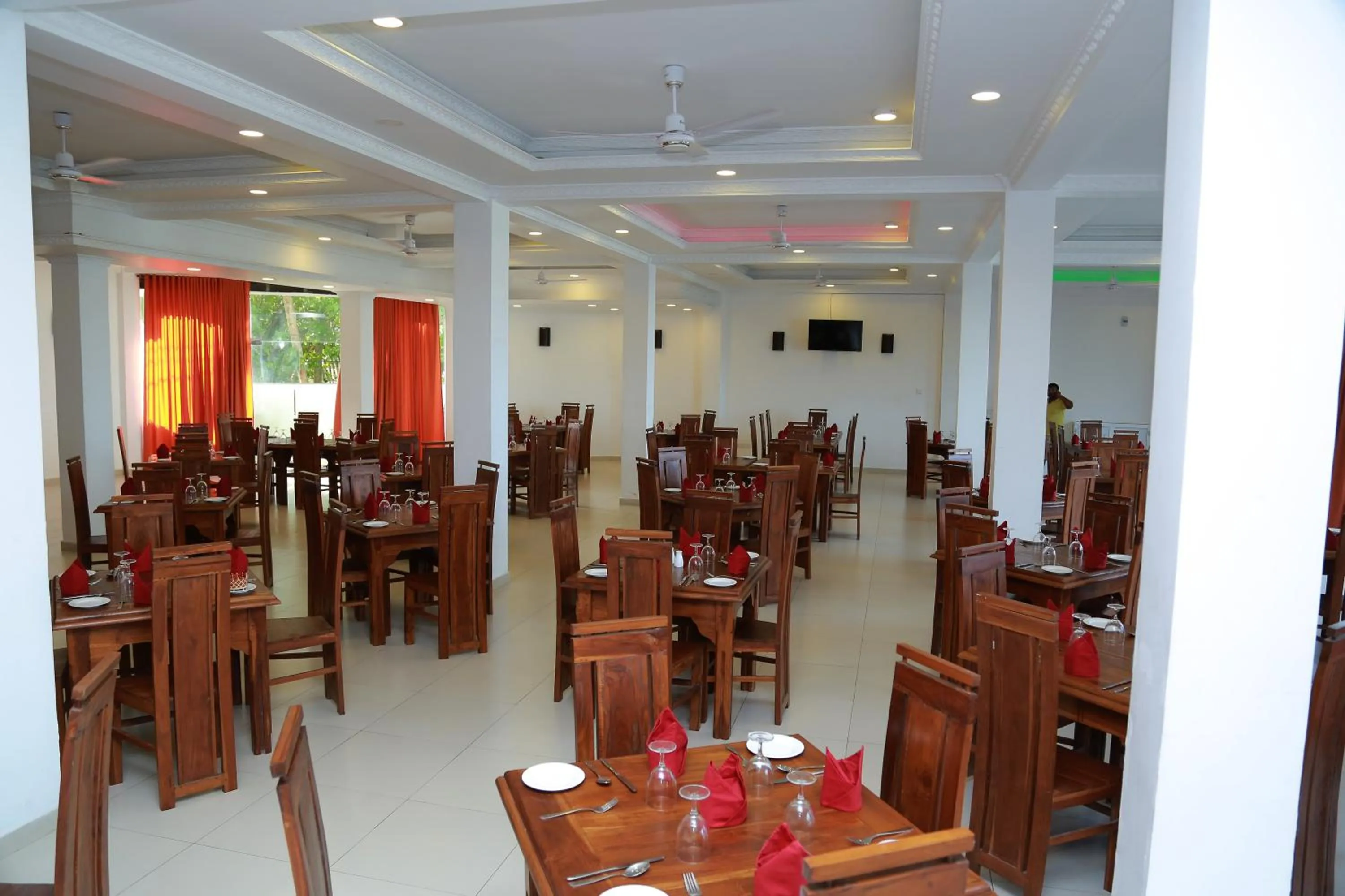 Restaurant/places to eat in Hotel Sanmark