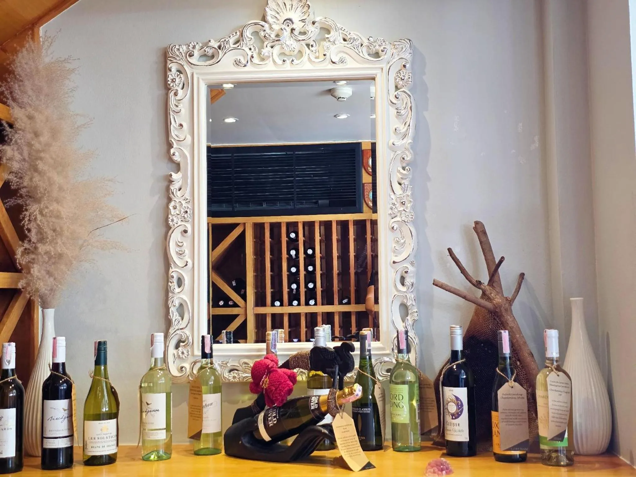 Food and drinks in GrandBlue Resort & Beachclub