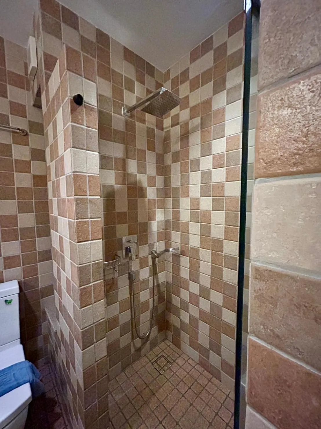 Bathroom in GrandBlue Resort & Beachclub