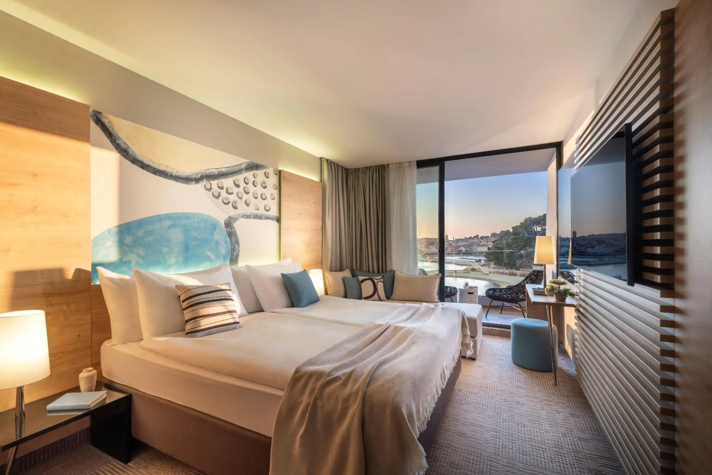 Photo of the whole room, Bed in Valamar Padova Hotel