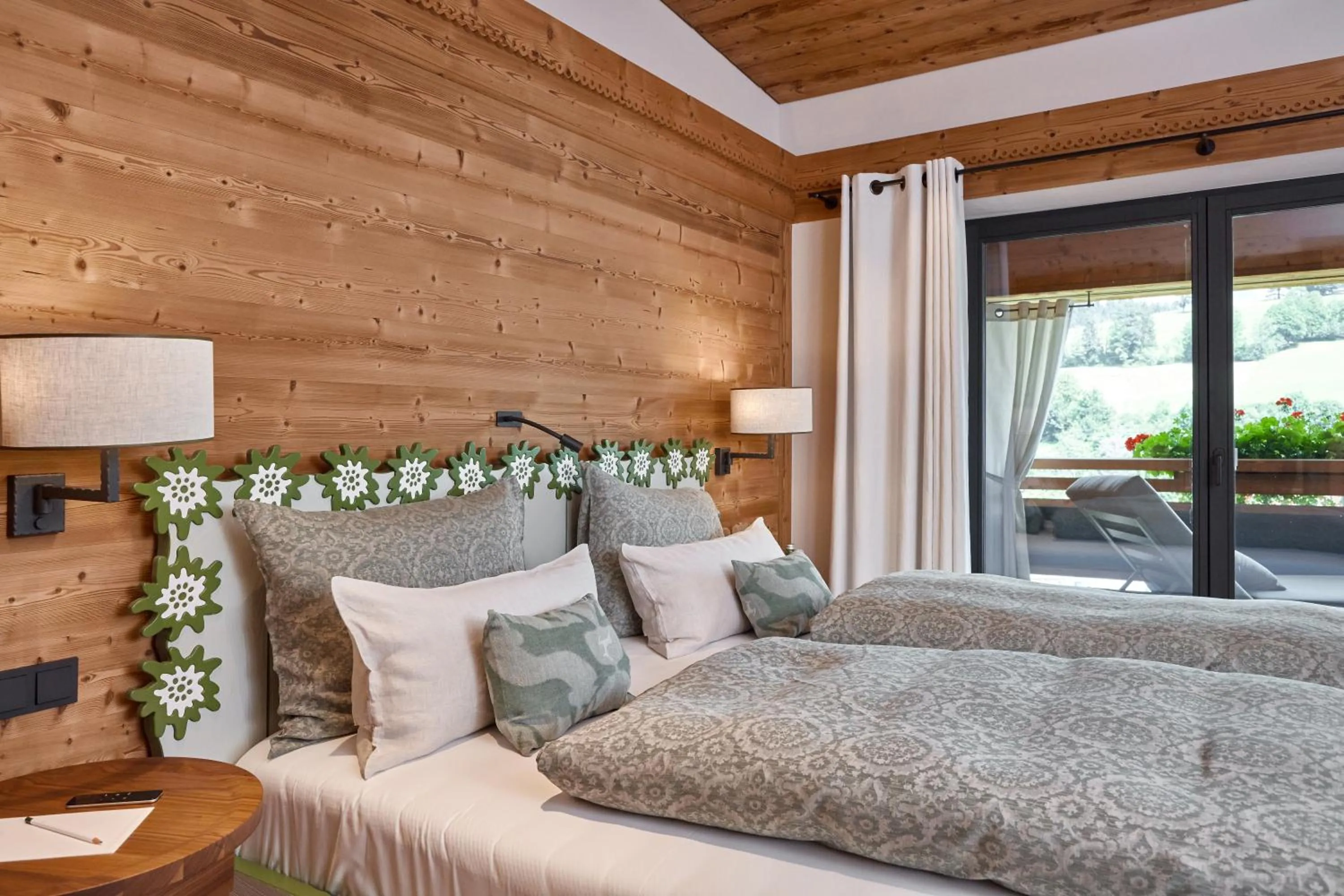 Bed in Kitzbühel Lodge