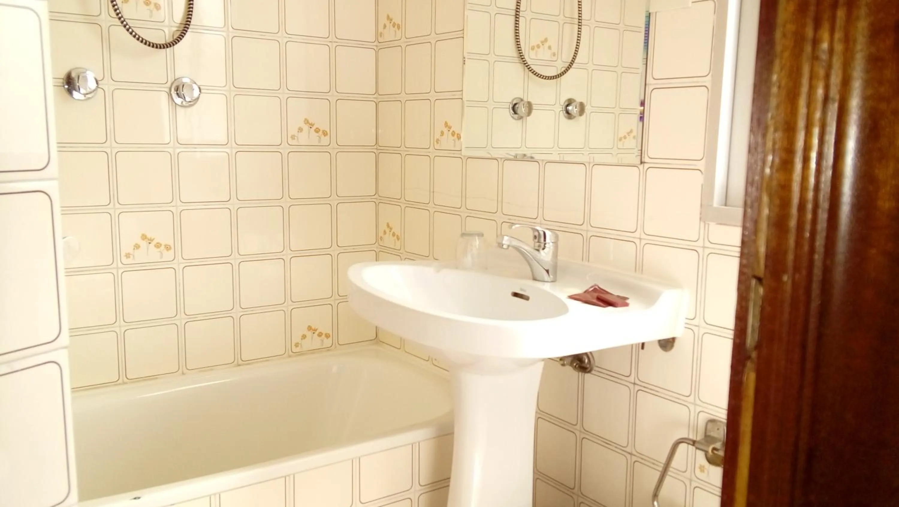 Bathroom in Pensión Residencia Buenos Aires