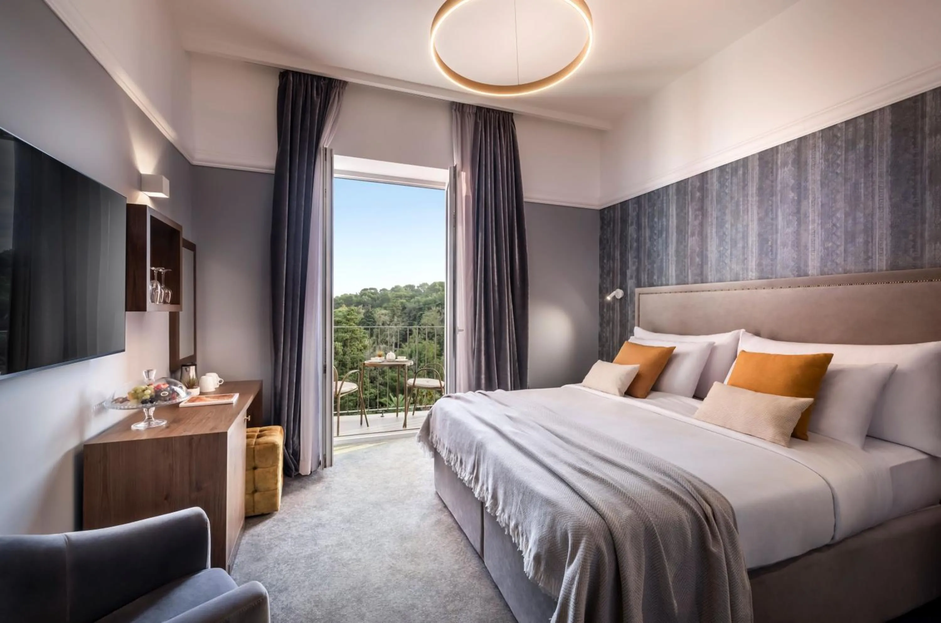 Photo of the whole room, Bed in Imperial Heritage Hotel, Valamar Collection