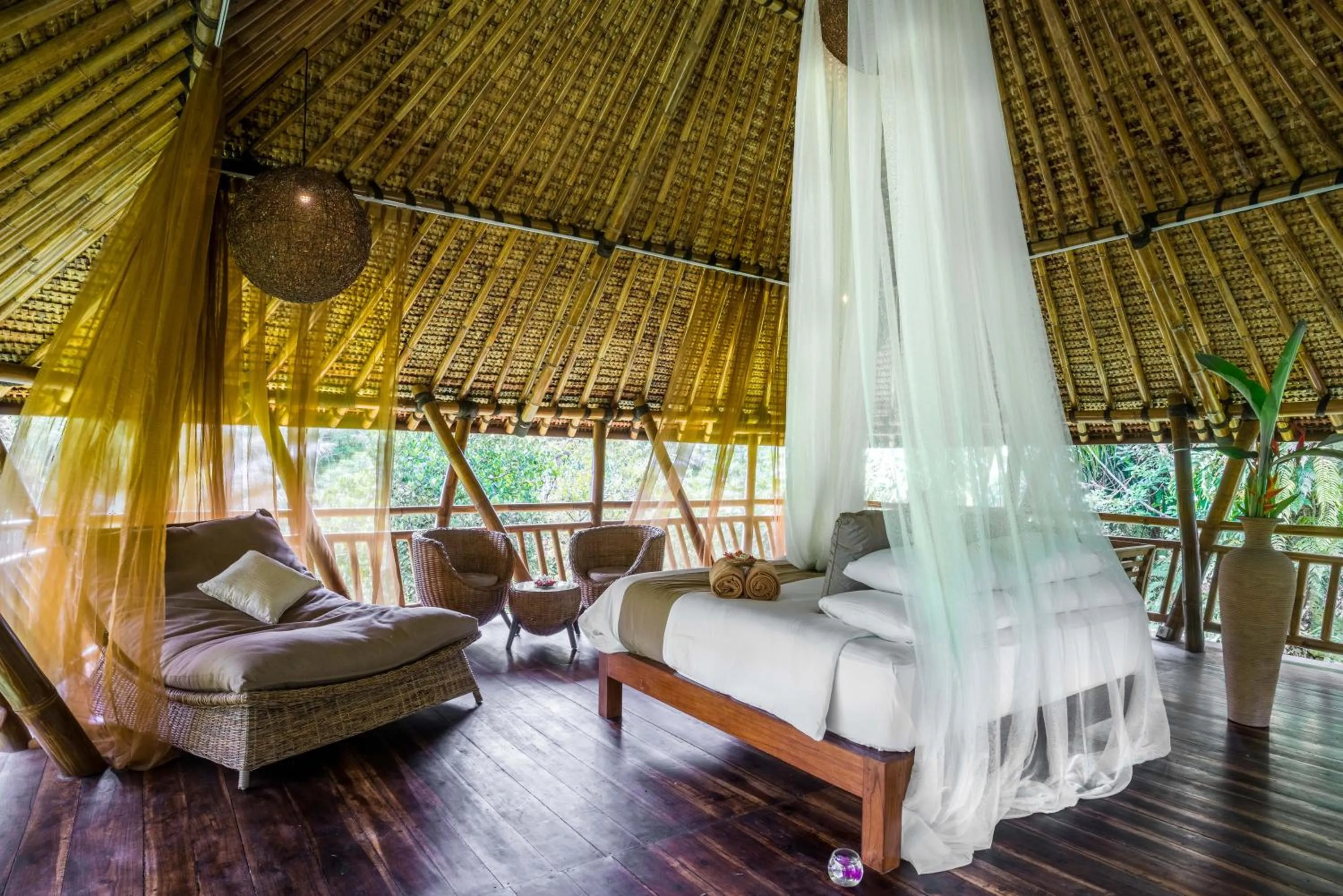 Bedroom in Alassari Plantation