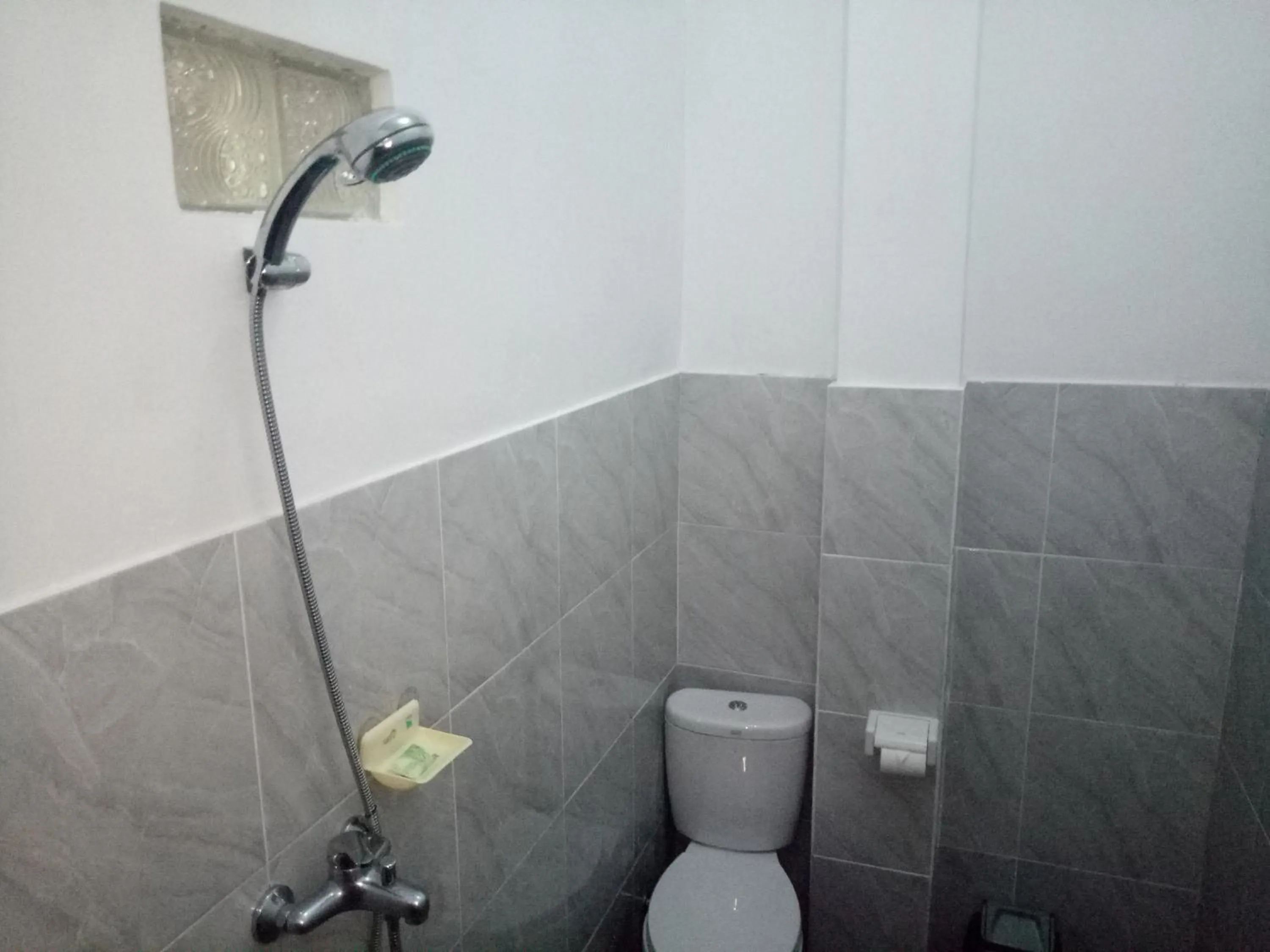 Bathroom in Aris Homestay and Warung Made