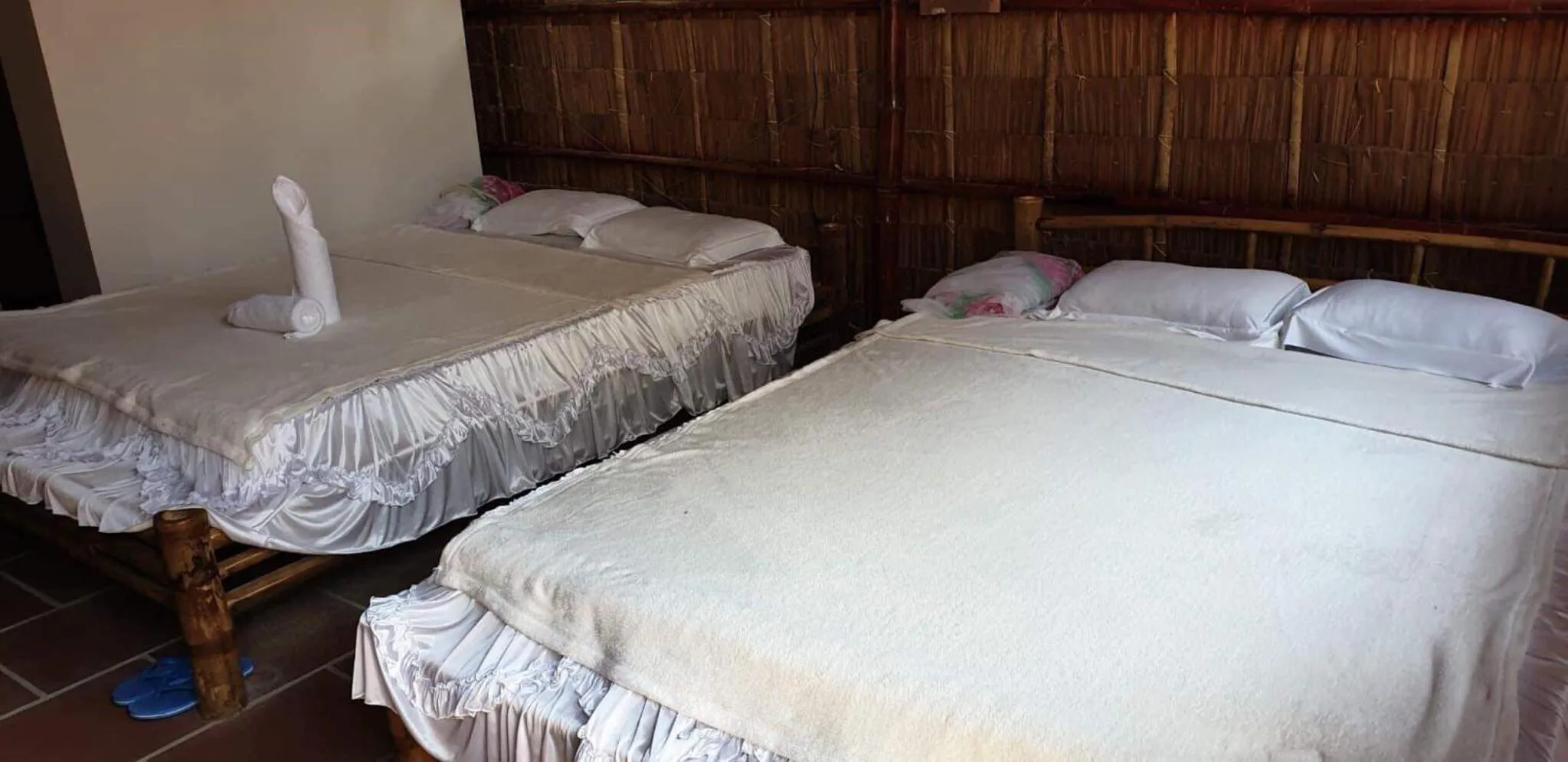 Bed in Chau Doc Homestay