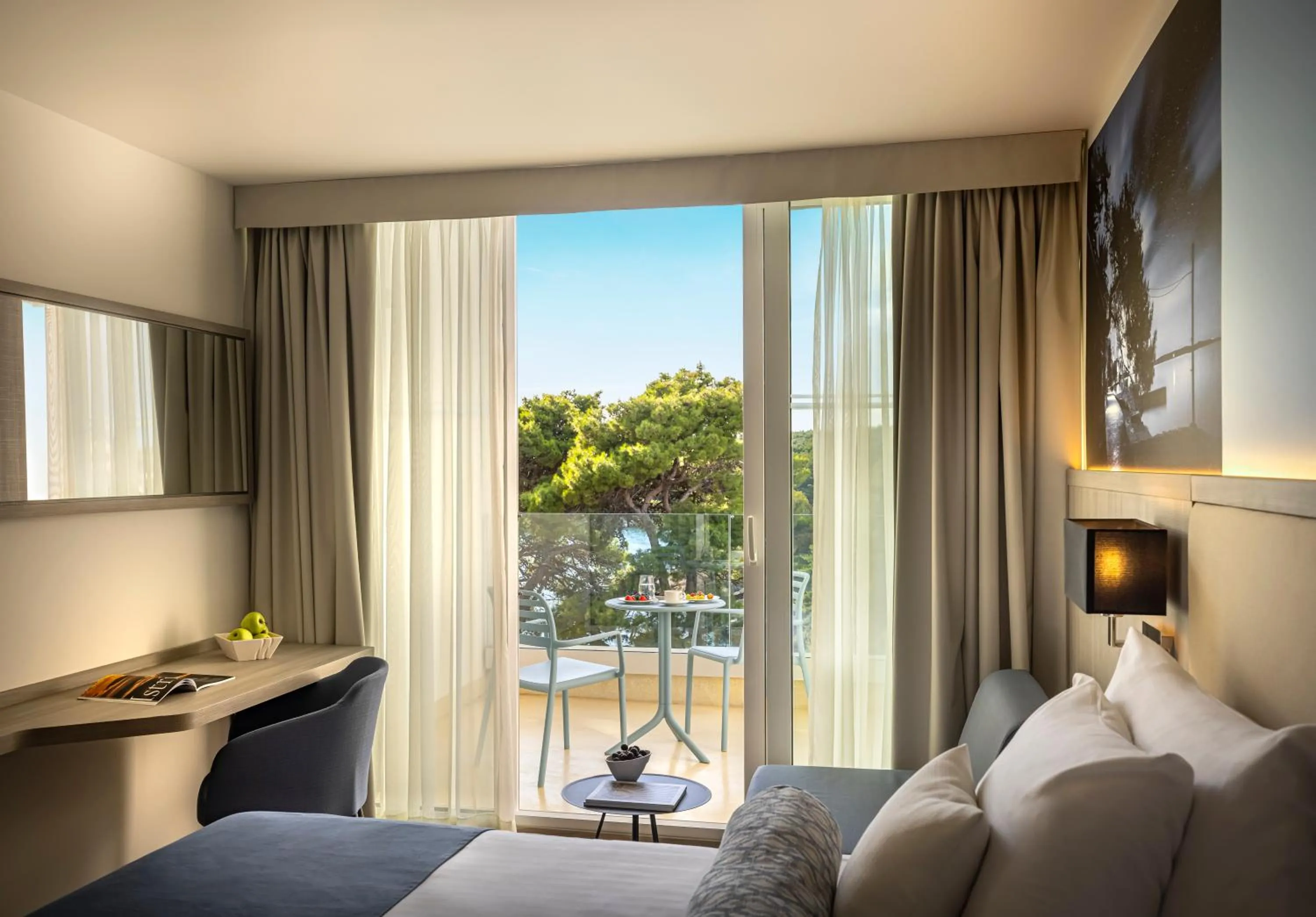 Balcony/Terrace, Bed in Valamar Carolina Hotel & Villas