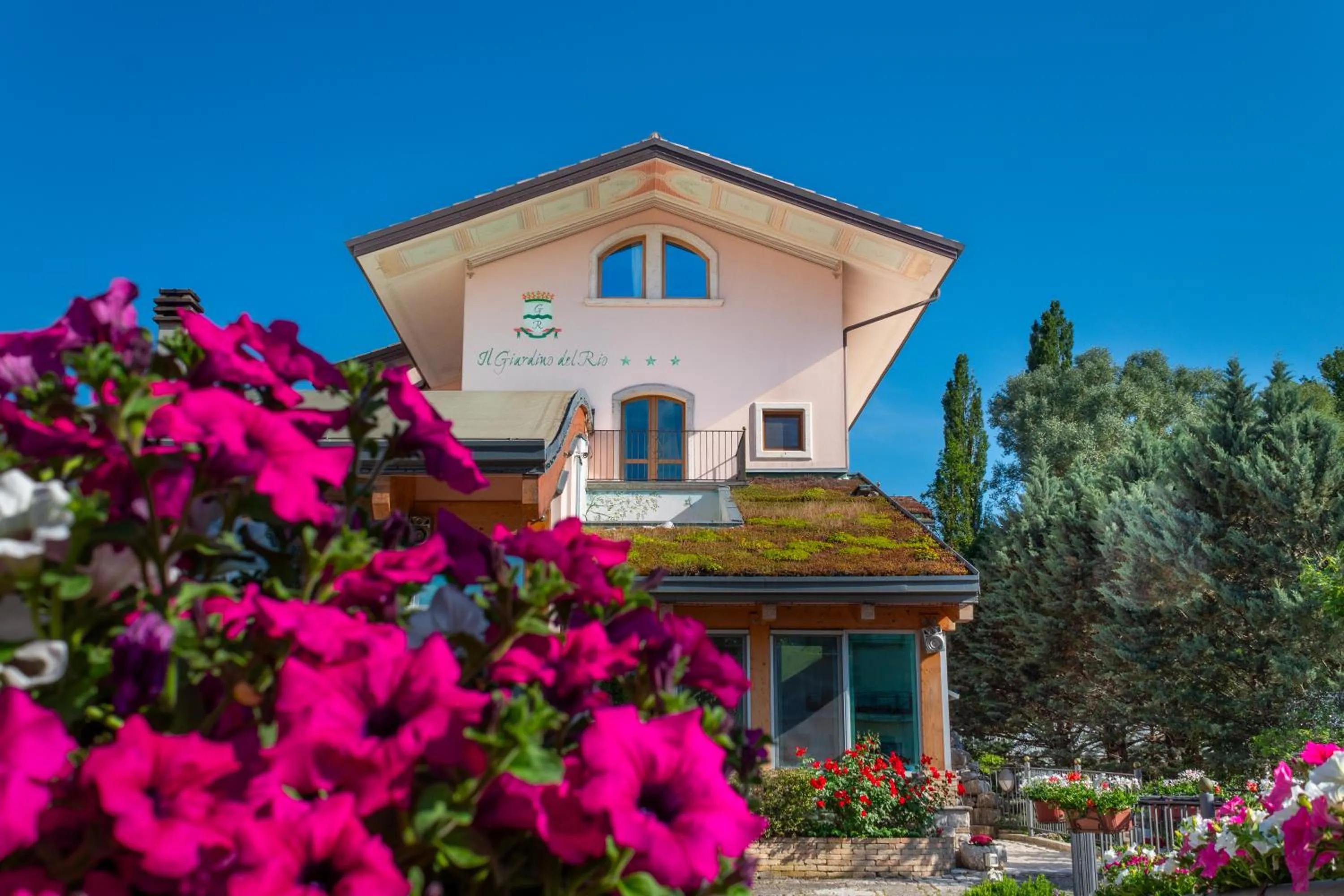 Property building in Albergo Il Giardino del Rio