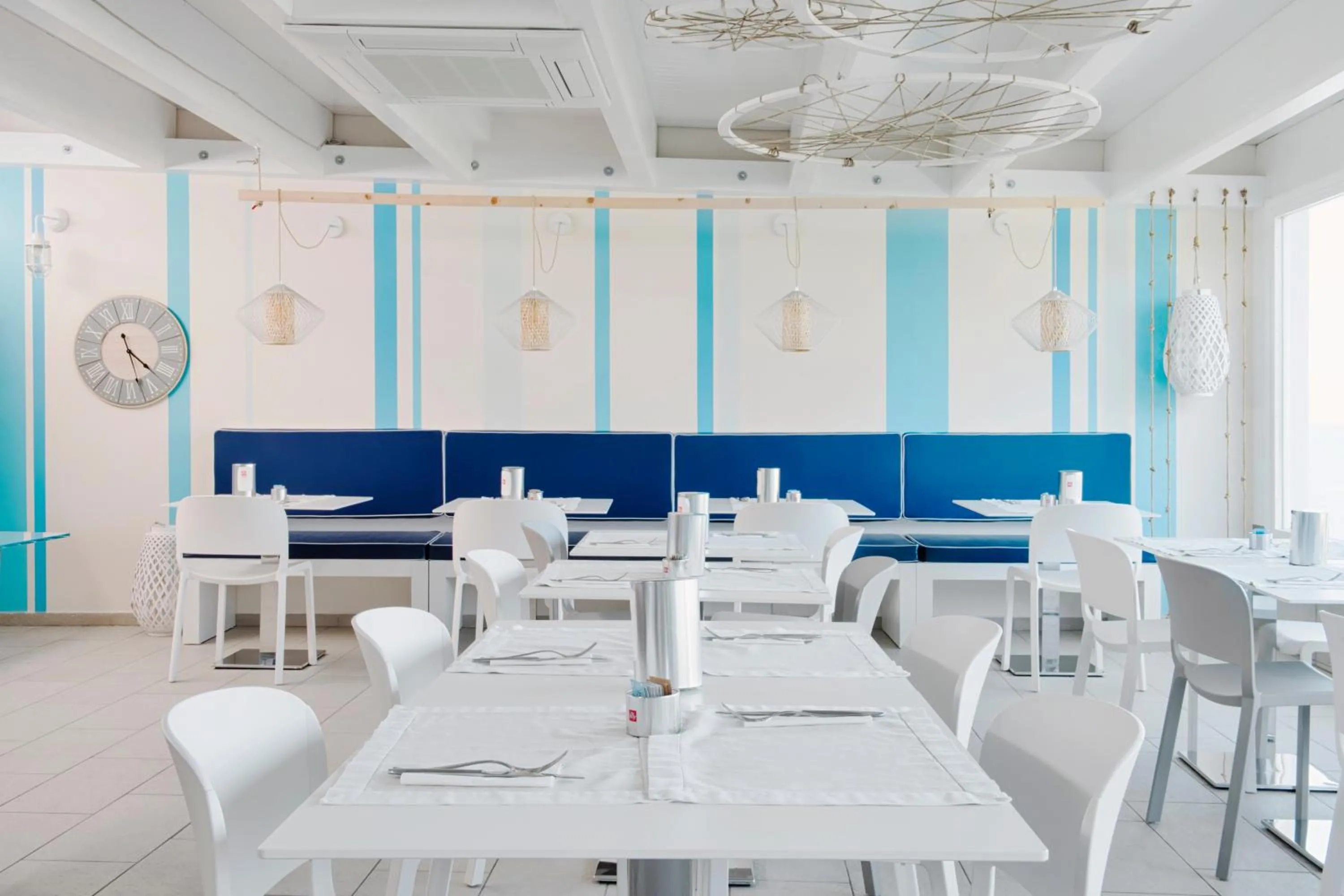 Restaurant/places to eat in Marina di Petrolo Hotel & SPA