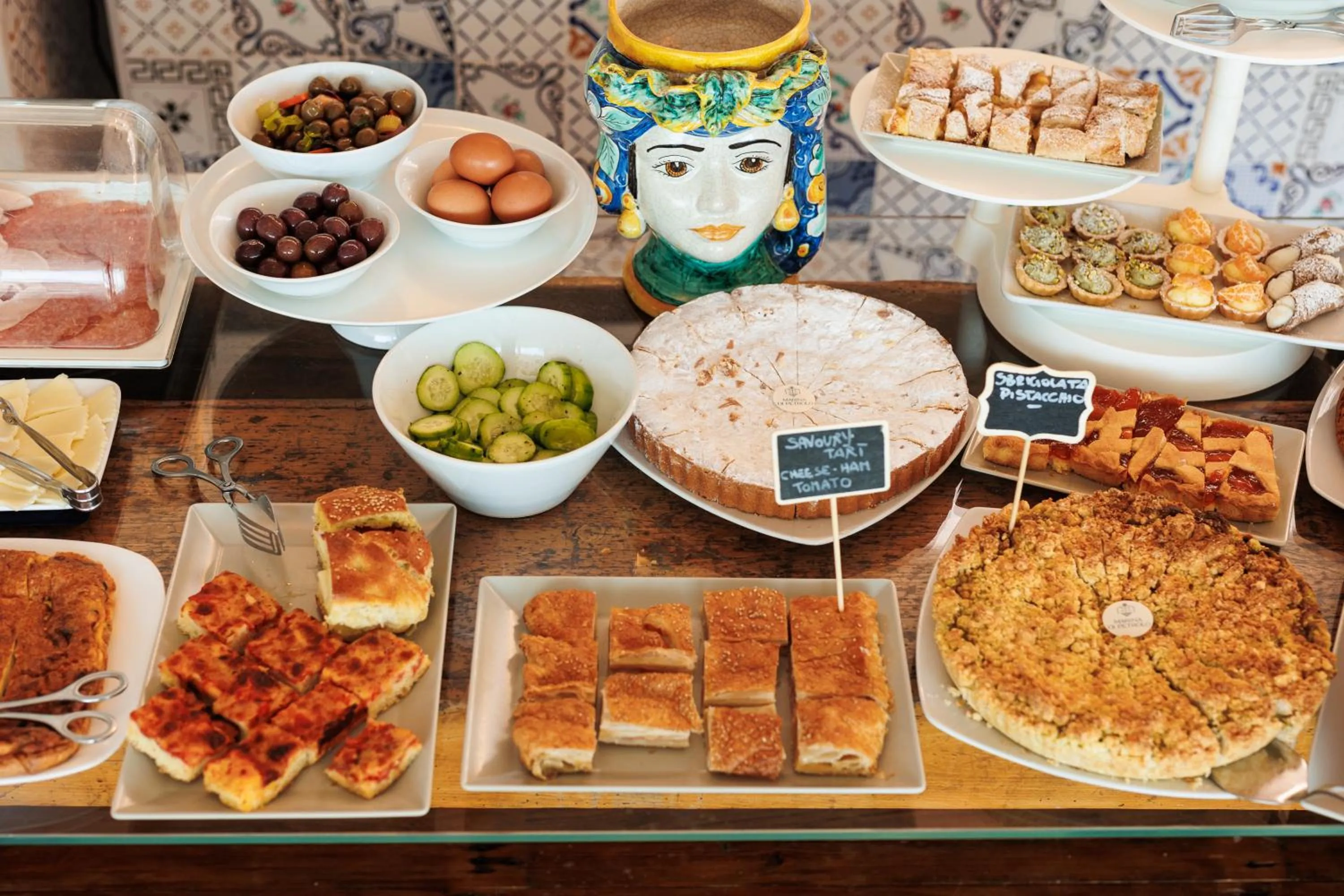 Breakfast in Marina di Petrolo Hotel & SPA