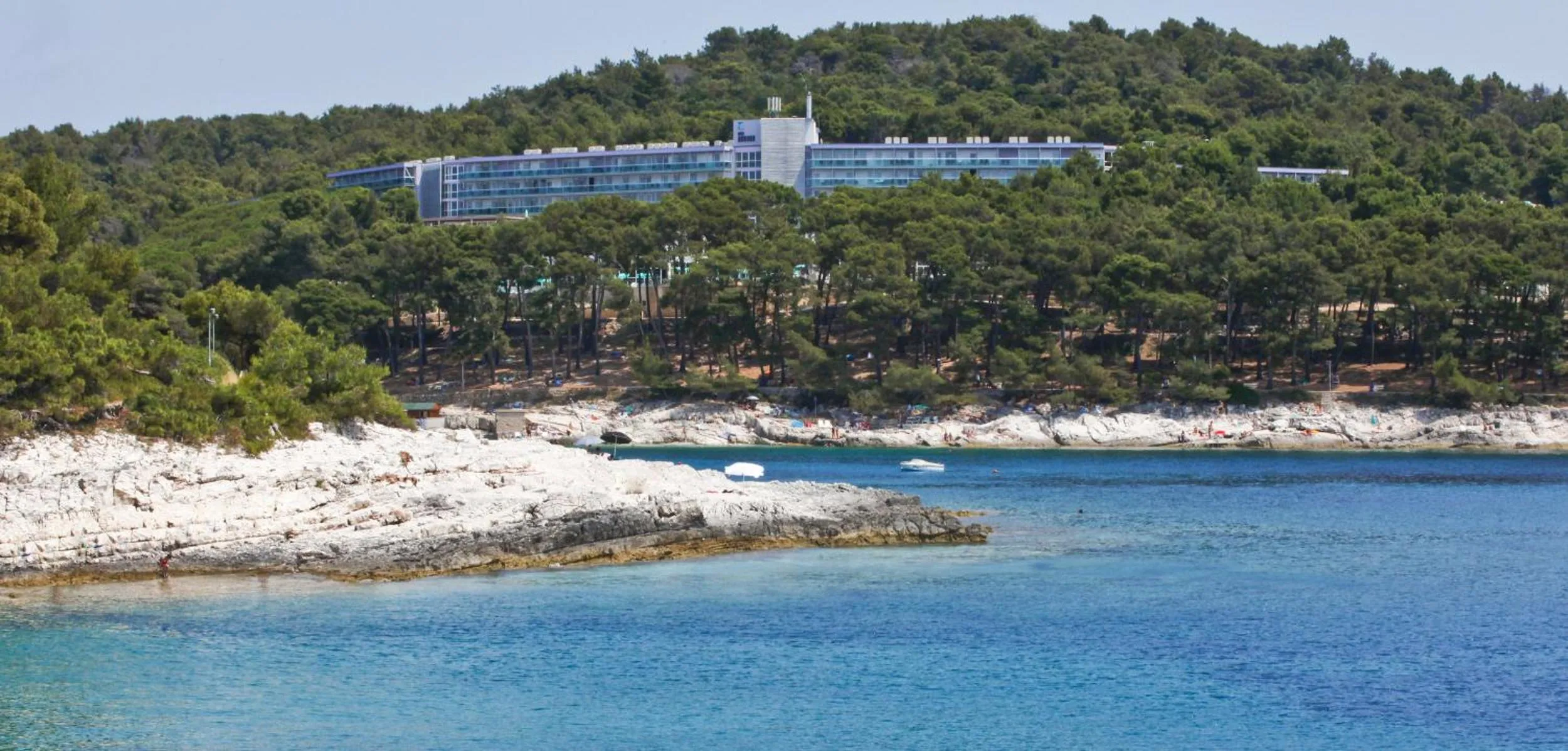 Property building in Hotel Aurora