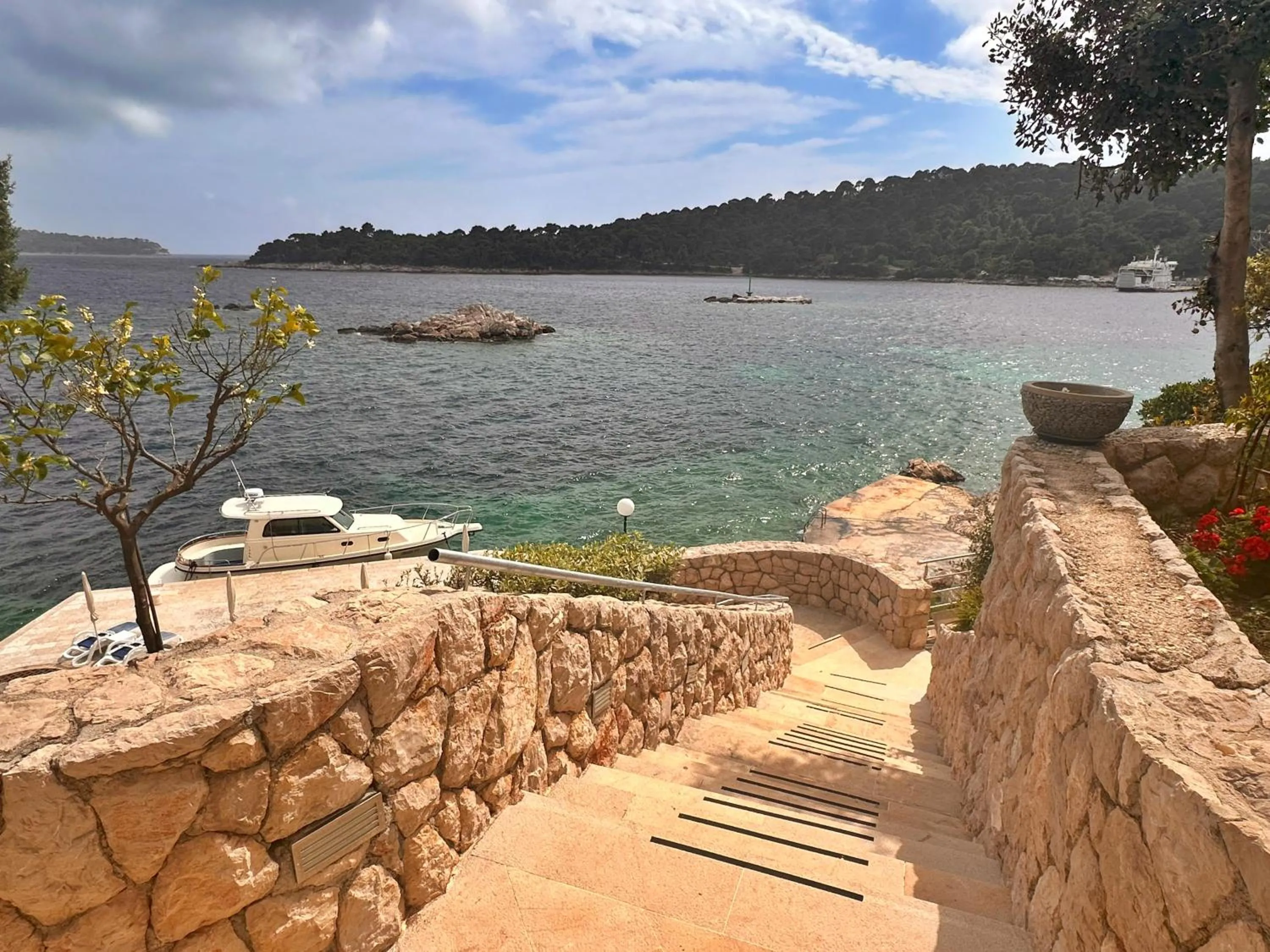 Facade/entrance in Hotel Bozica Dubrovnik Islands