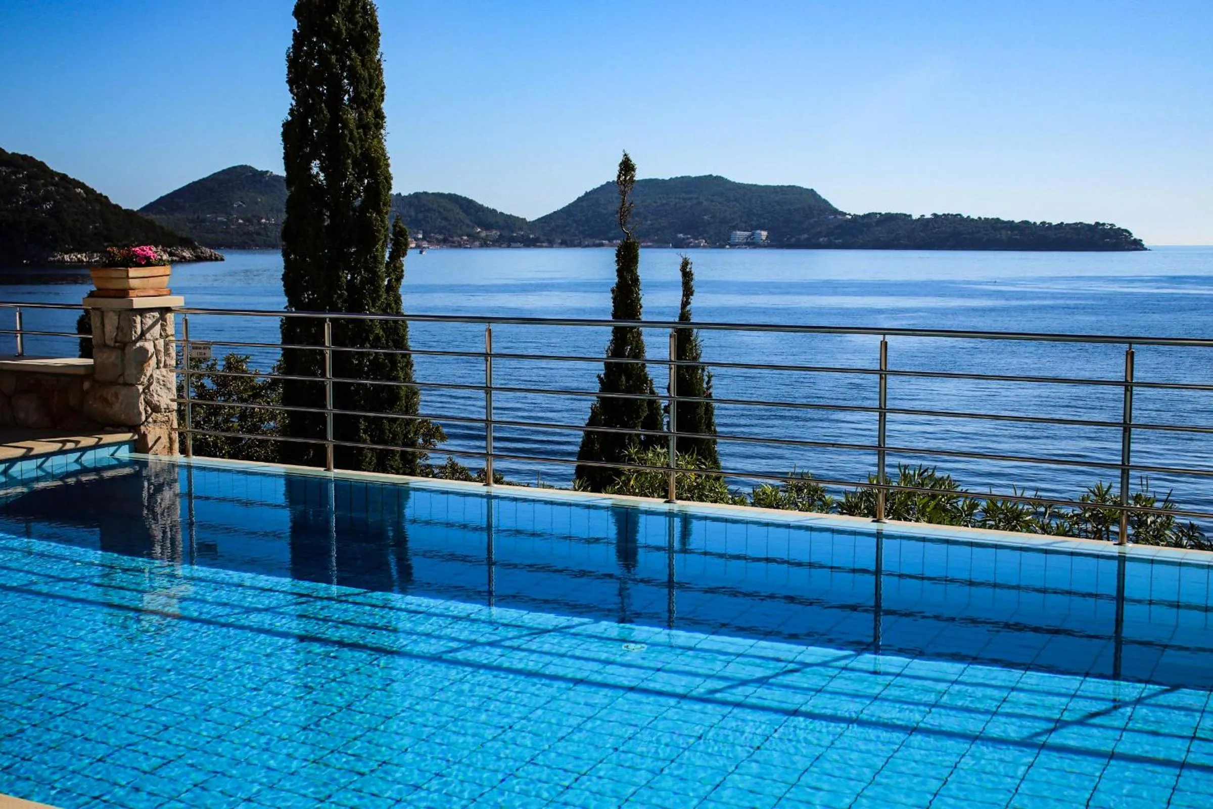 Swimming pool in Hotel Bozica Dubrovnik Islands