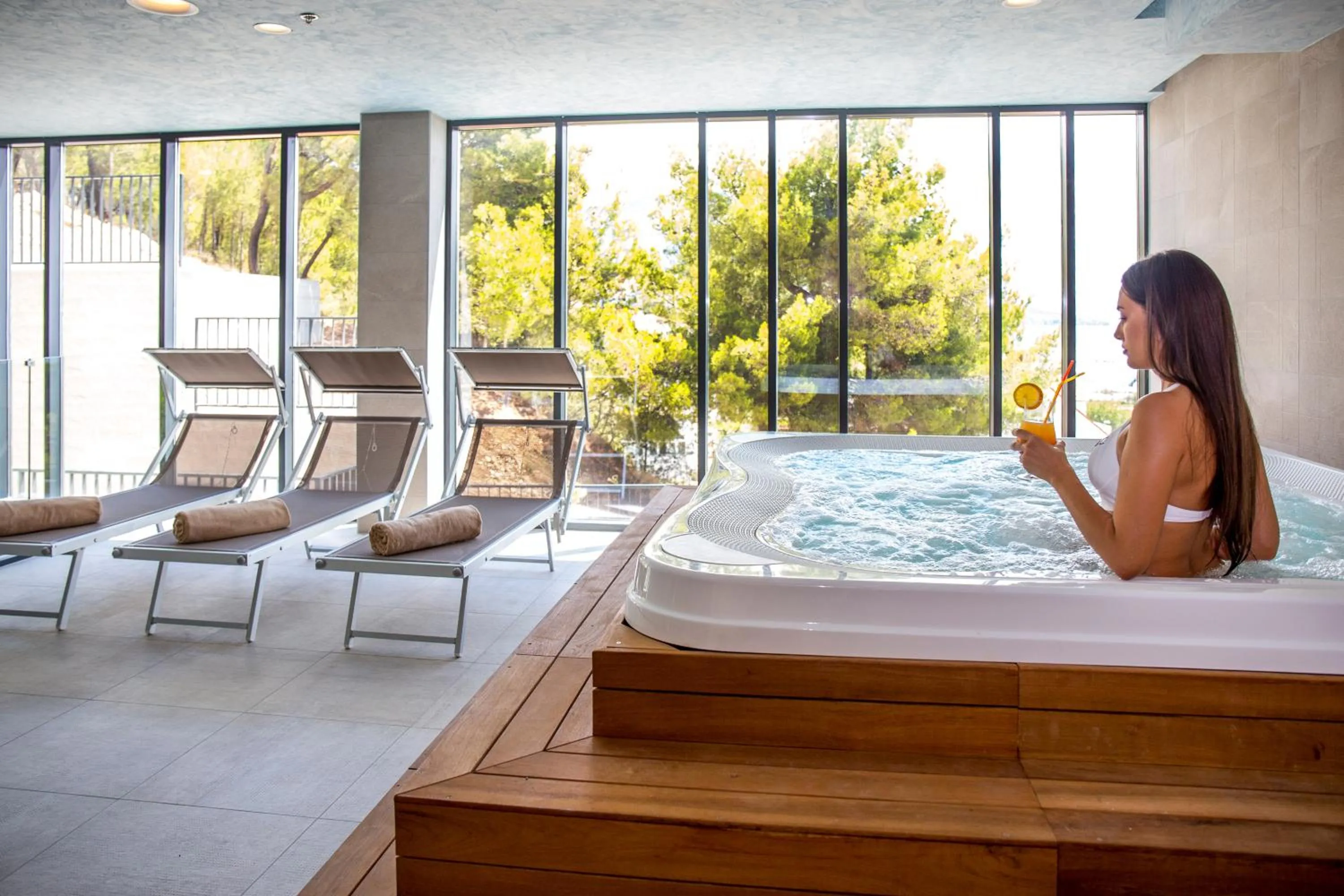 Hot Tub in Hotel Plaža Duće