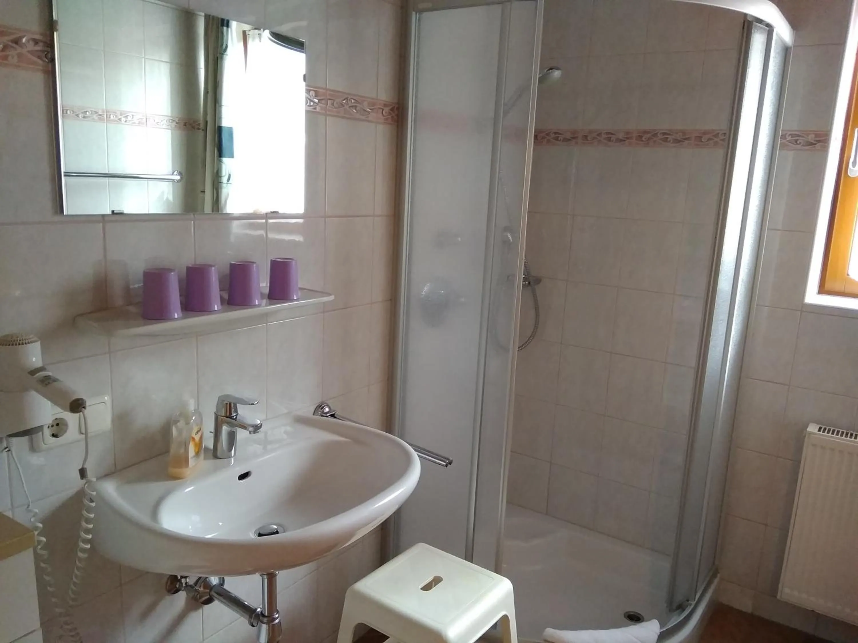 Vermietung & Verpachtung Zellermoosstraße 14